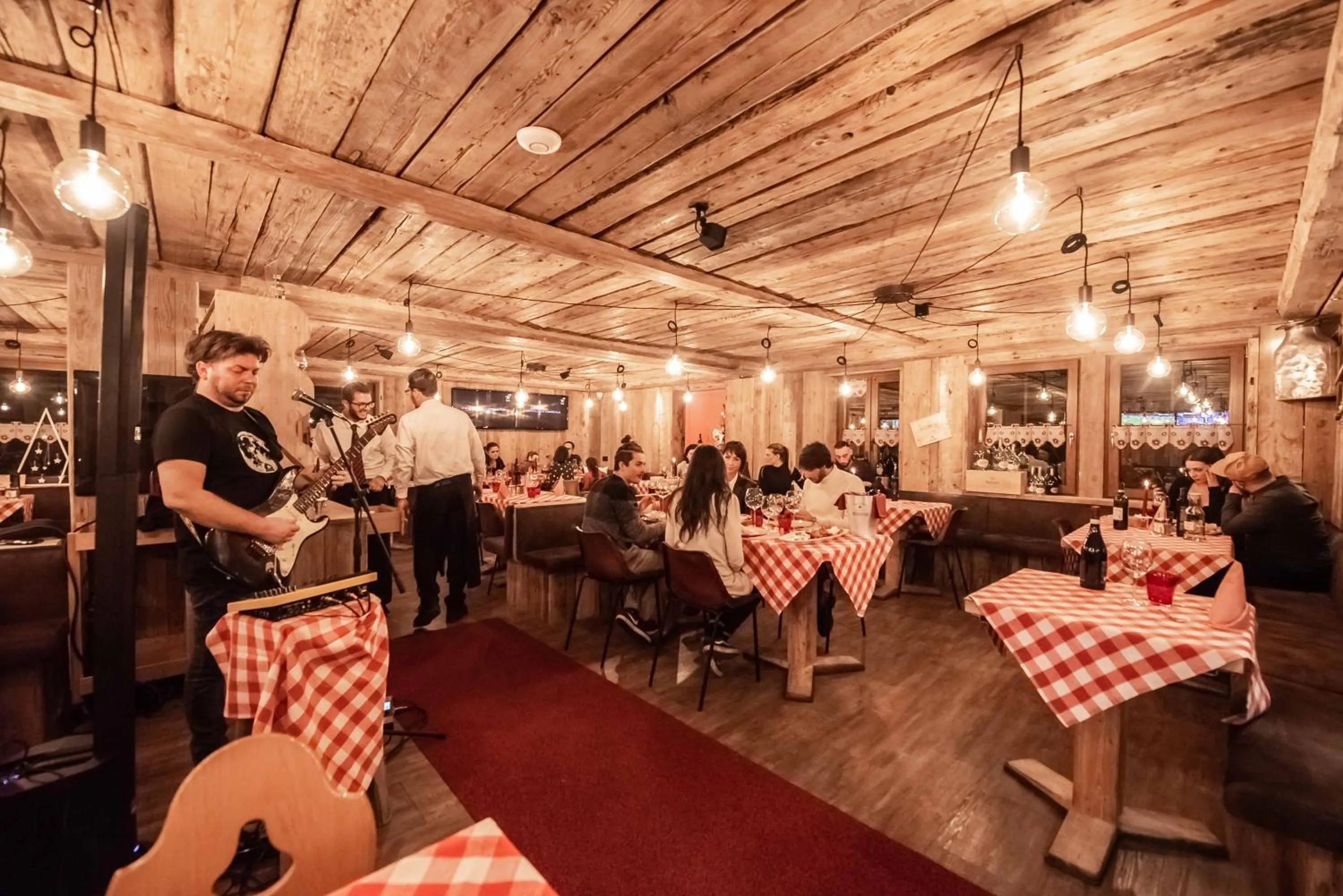 Restaurant/places to eat in Alpino Lodge Bivio