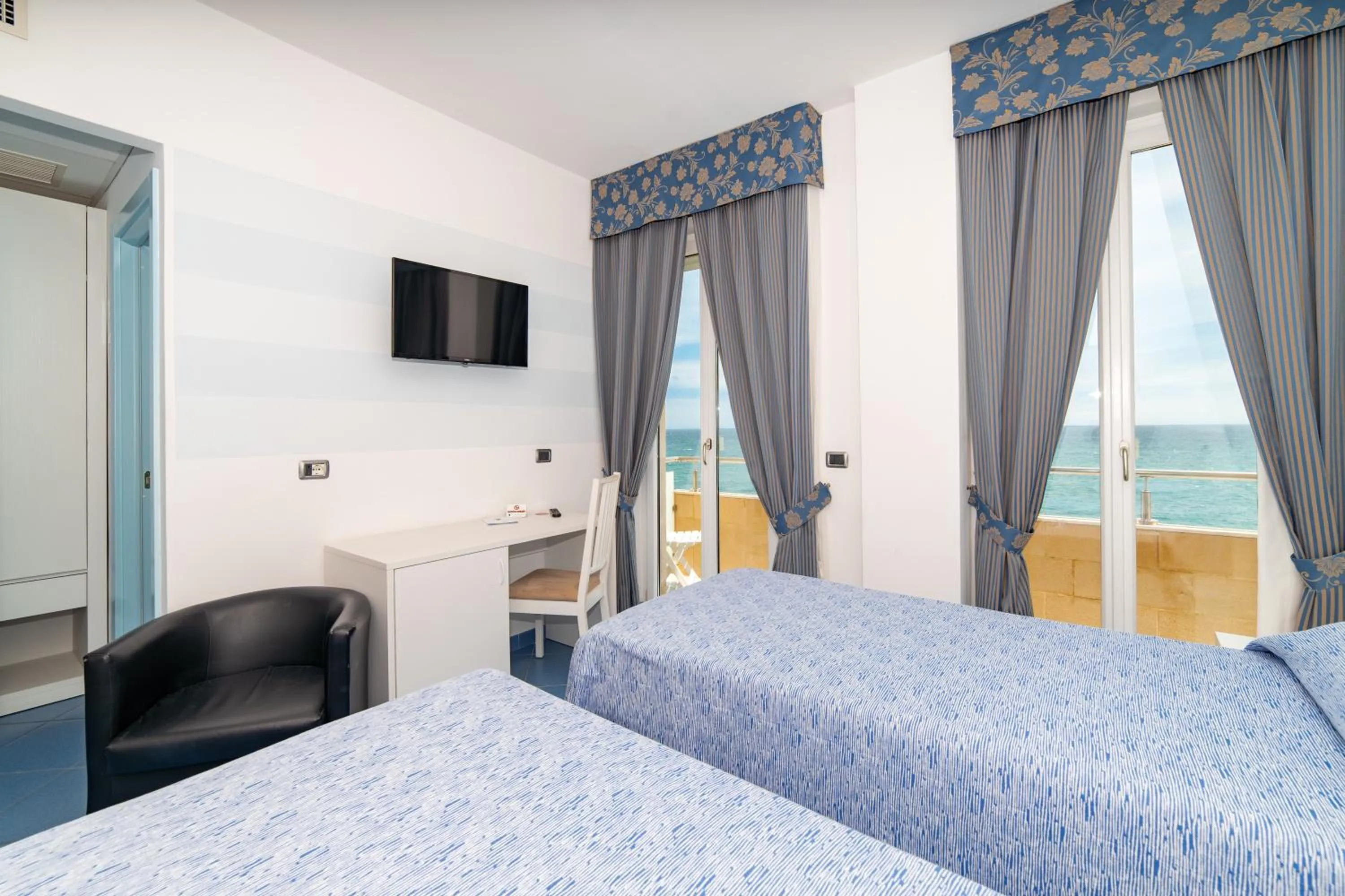 Bed in Hotel La Sorgente