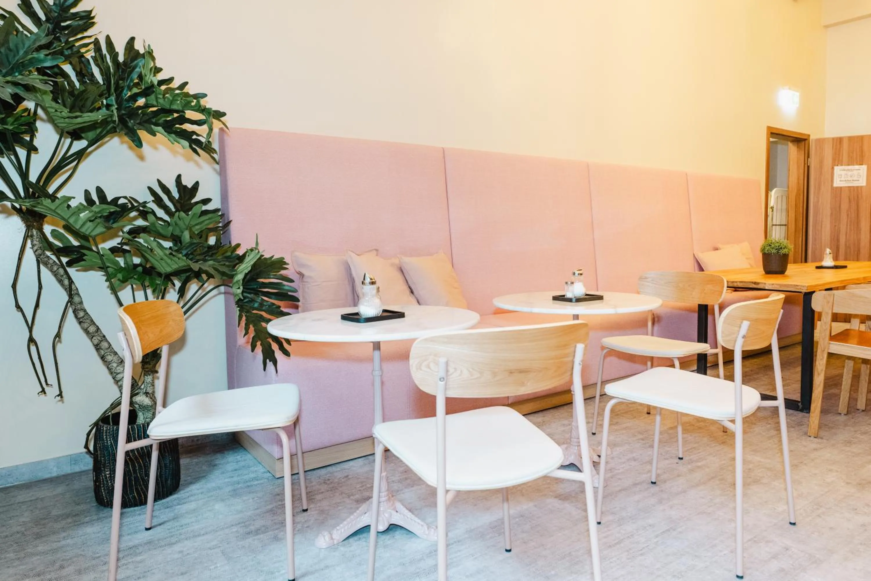 Property building in Wombat's City Hostel Leipzig