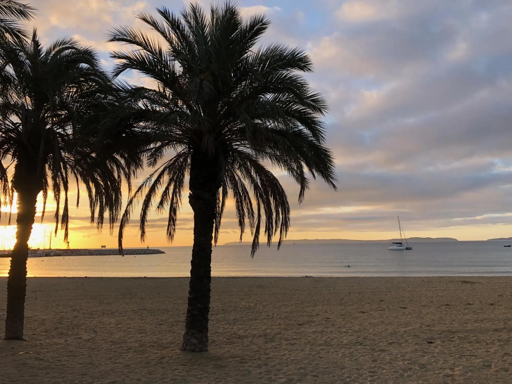 Beach in Anglade Hotel