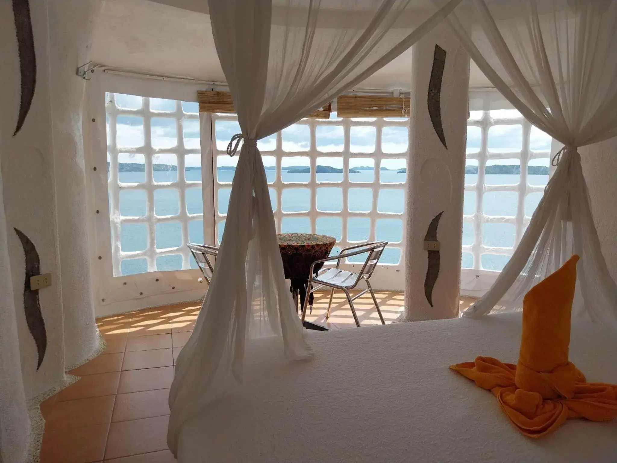 Deluxe Bungalow with Sea View in AL FARO Cosmio Hotel Palawan Deluxe Bungalow with Sea View in AL FARO Cosmio Hotel Palawan