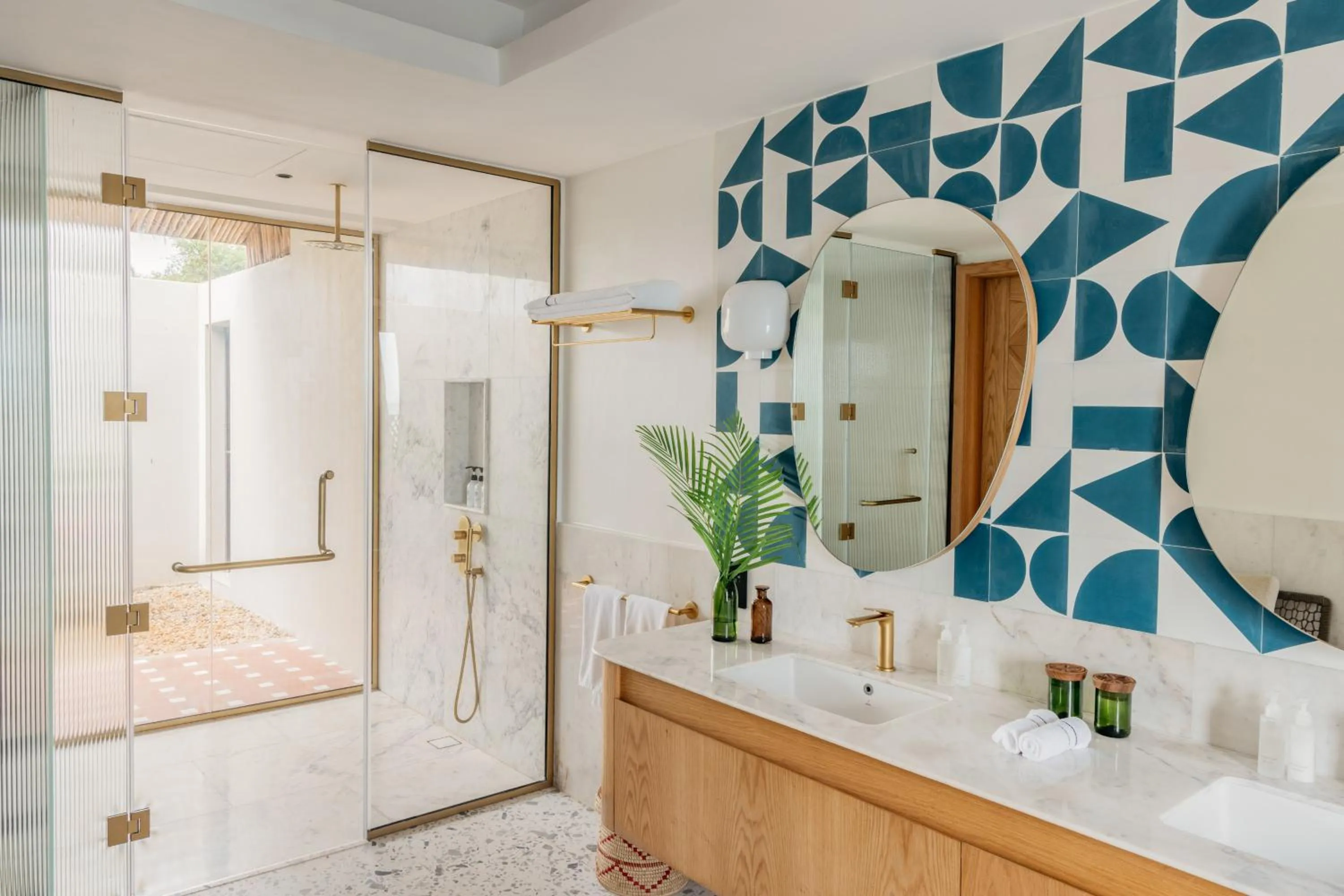 Shower in Melia Zanzibar