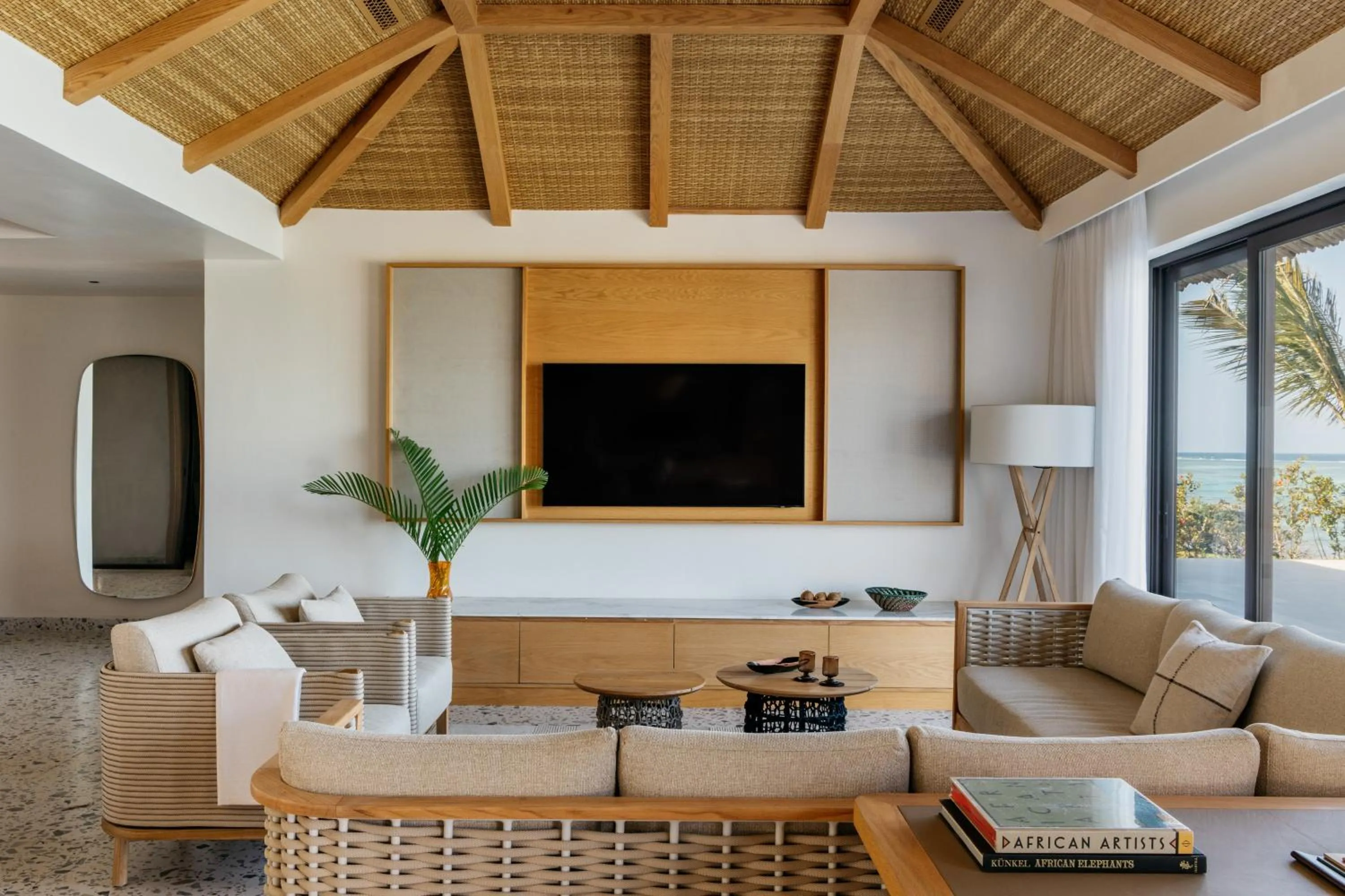 Communal lounge/ TV room in Melia Zanzibar