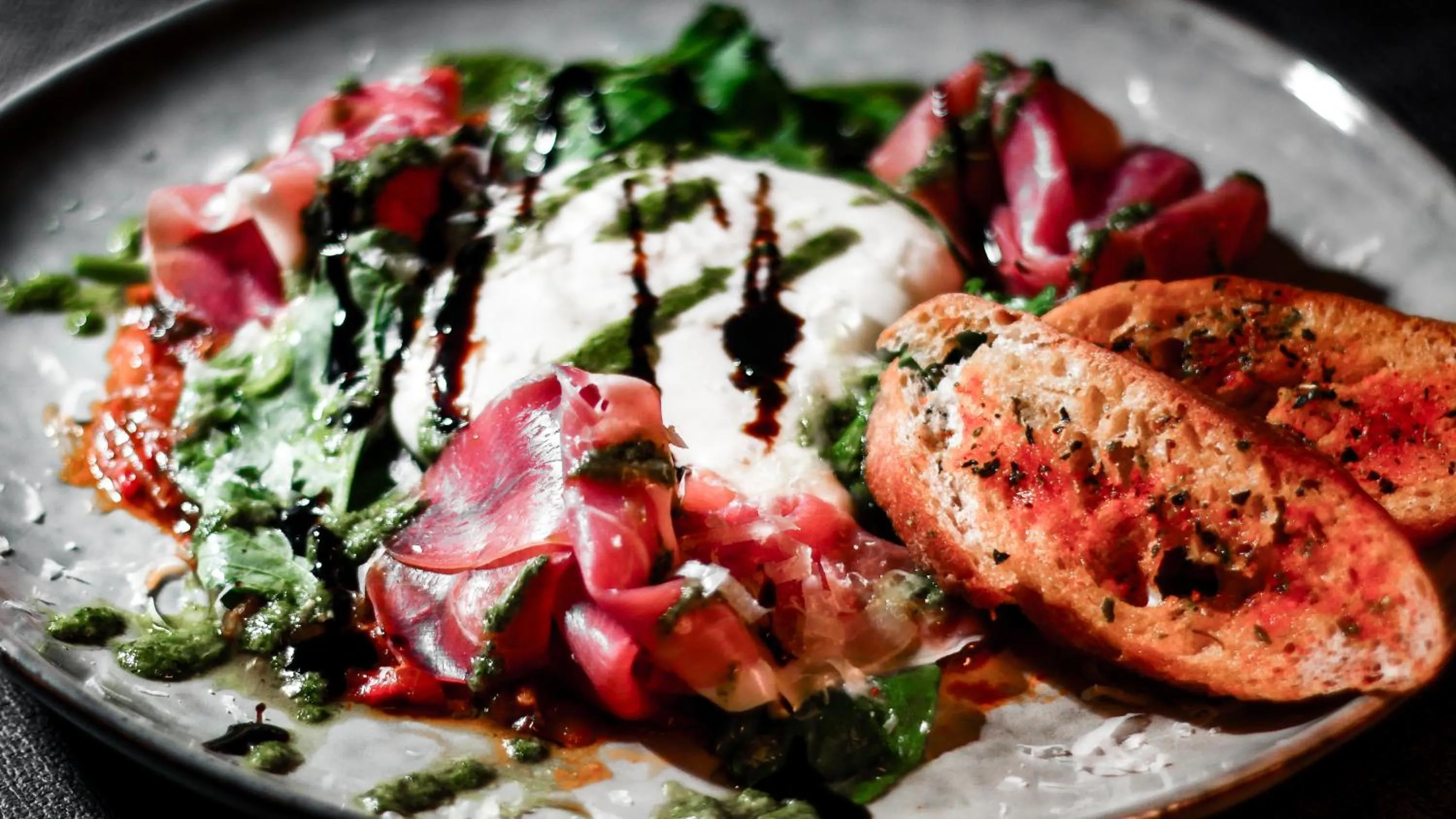 Restaurant/places to eat in ibis Santiago Providencia