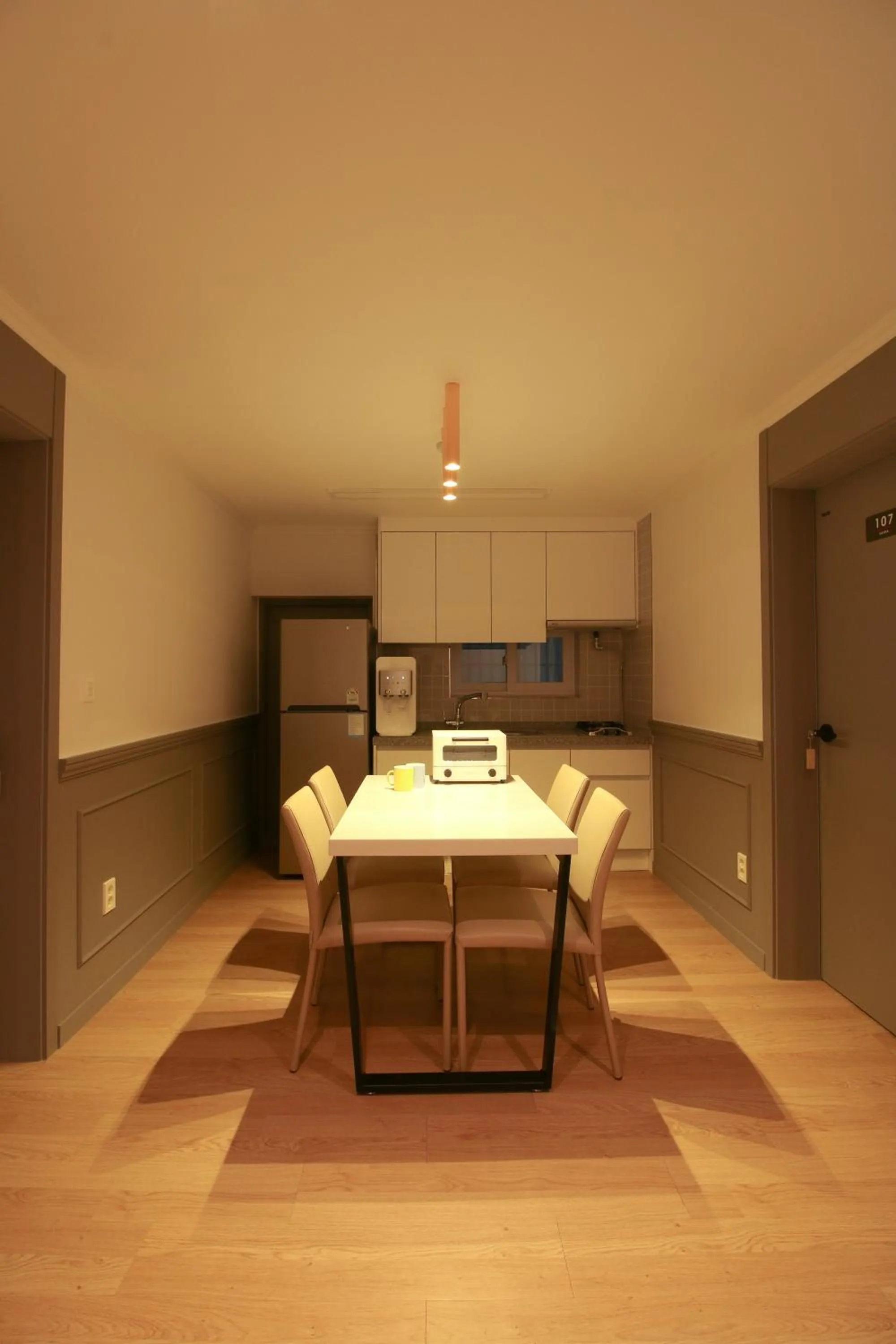 Dining area in Heima Guesthouse Hongdae