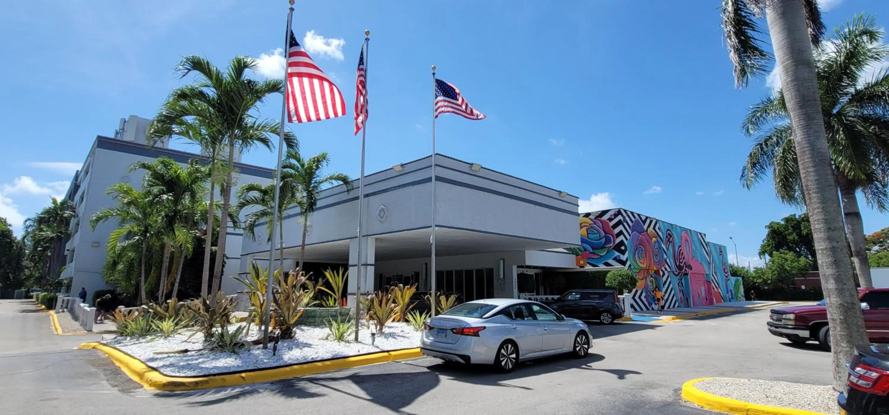 Property building in Fort Lauderdale Grand Hotel