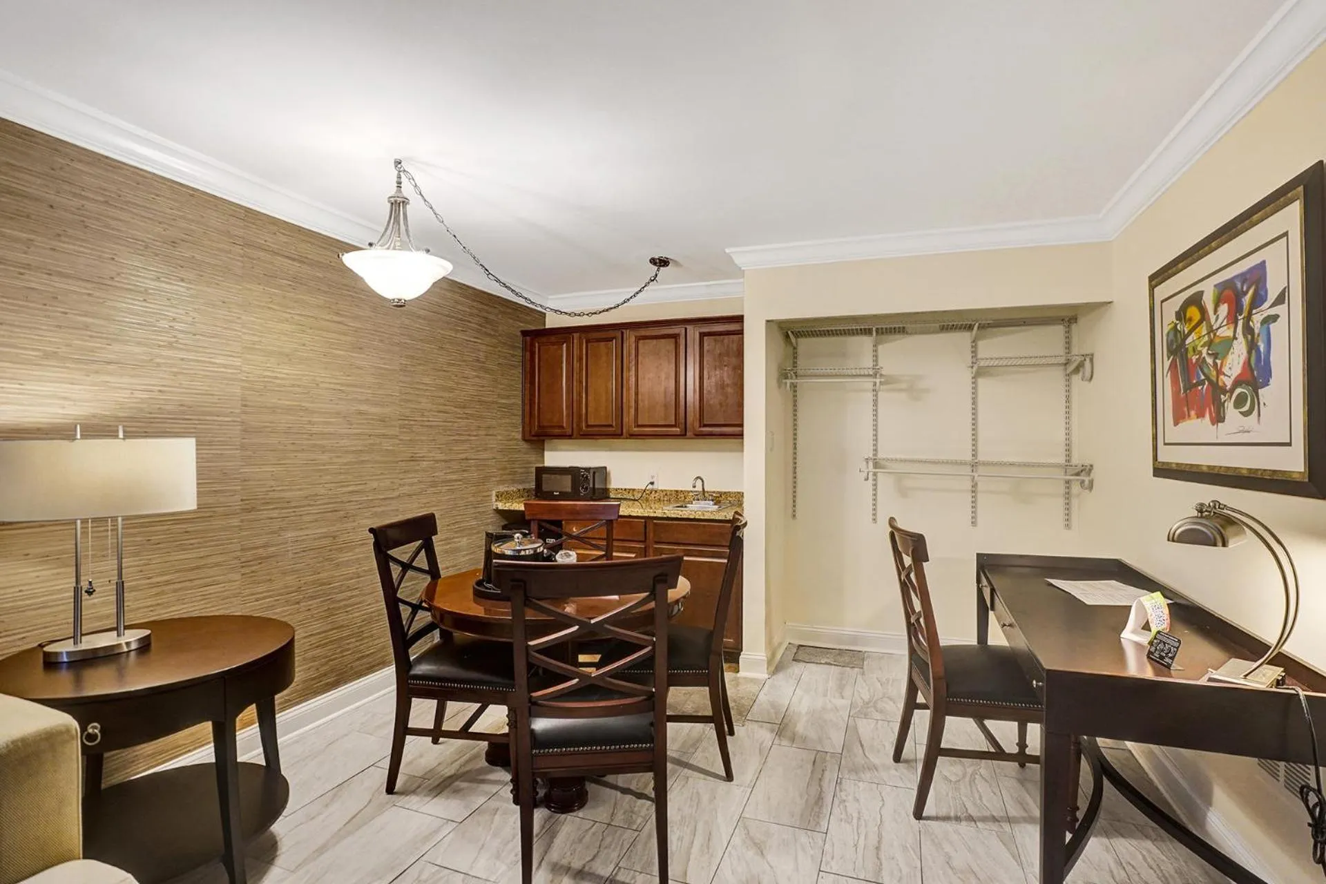 Living room in Fort Lauderdale Grand Hotel