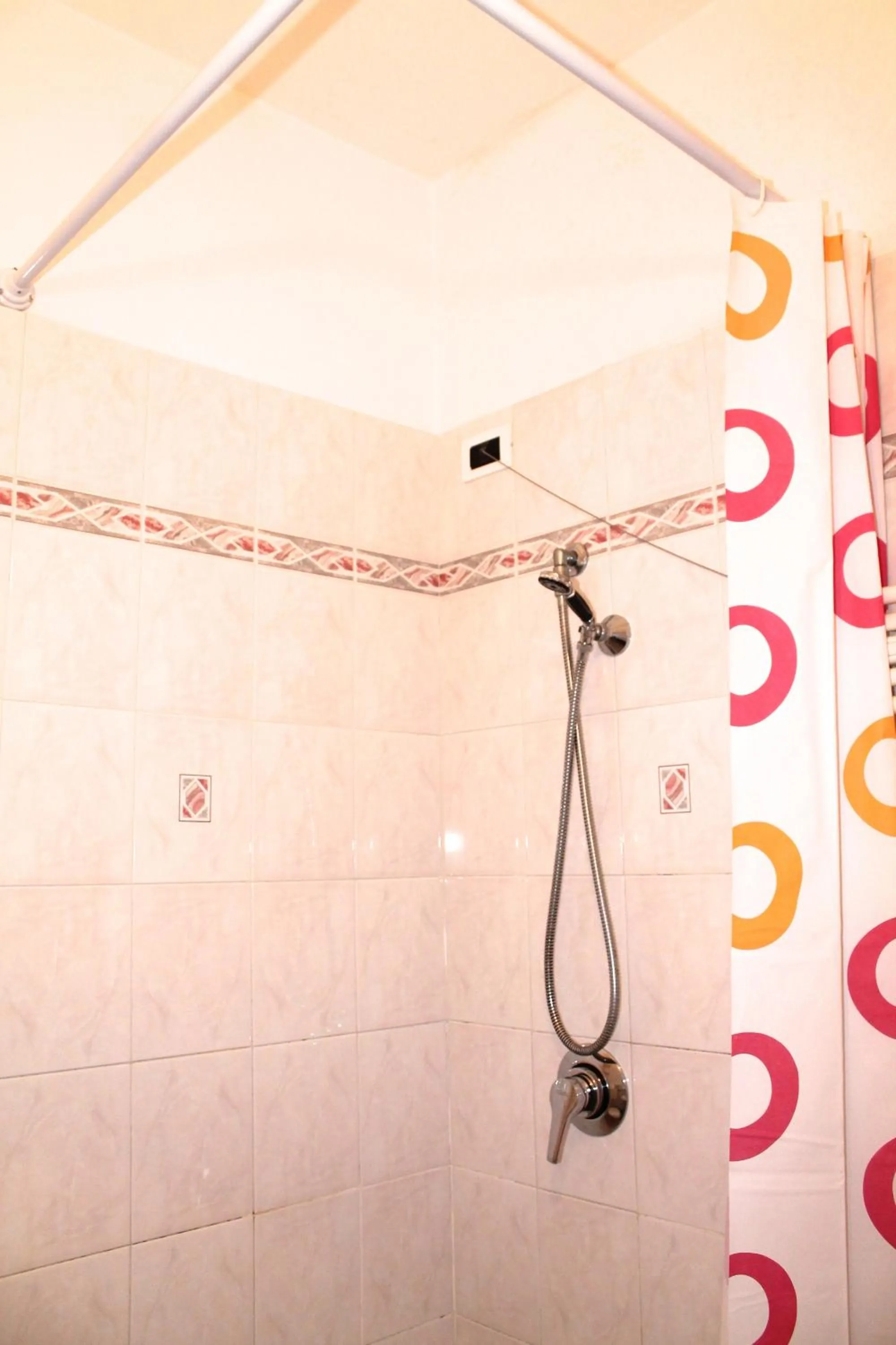 Bathroom in Hotel I 4 Assi