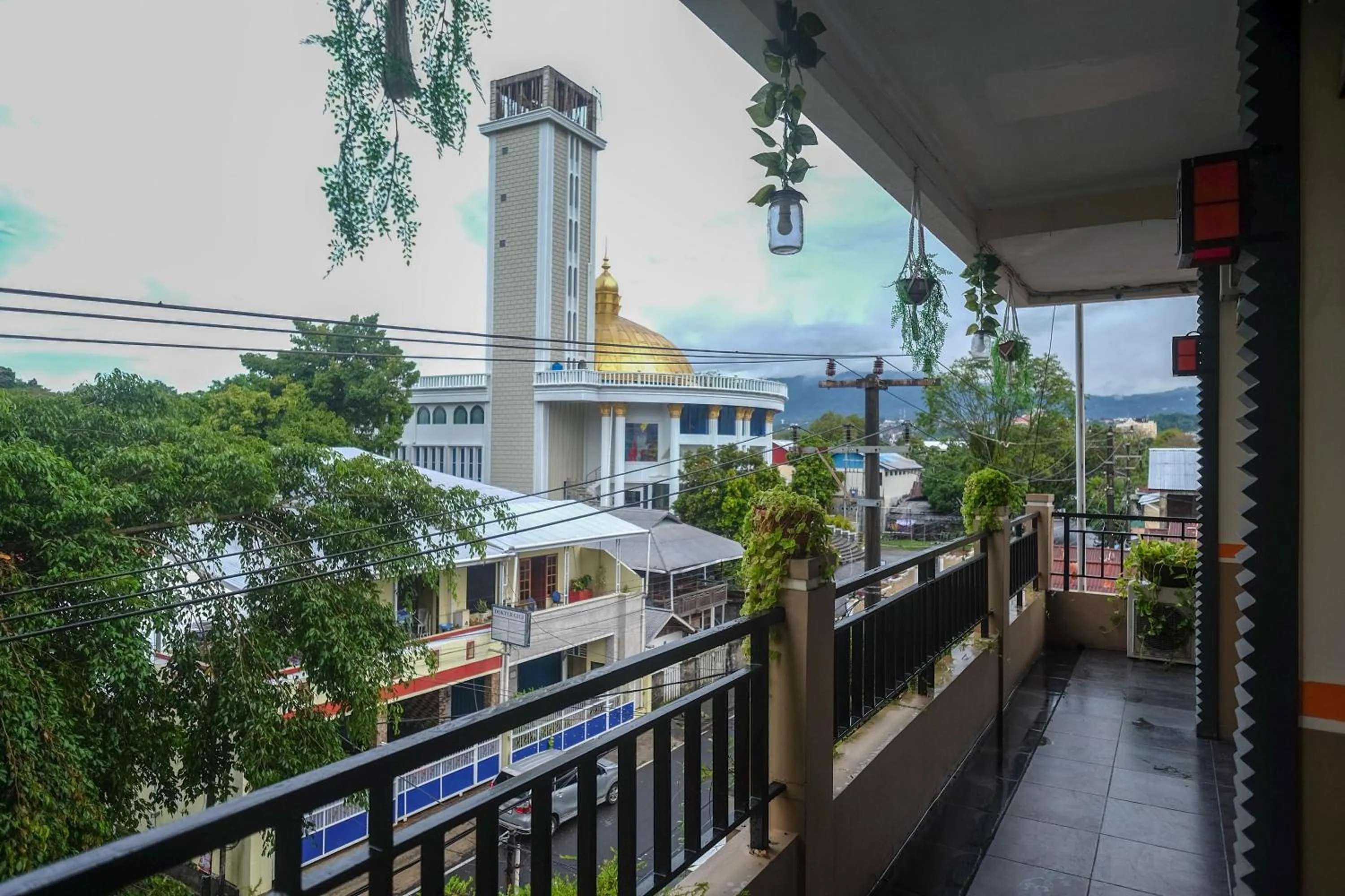 Balcony/Terrace in RedDoorz @ Jalan Pramuka Manado