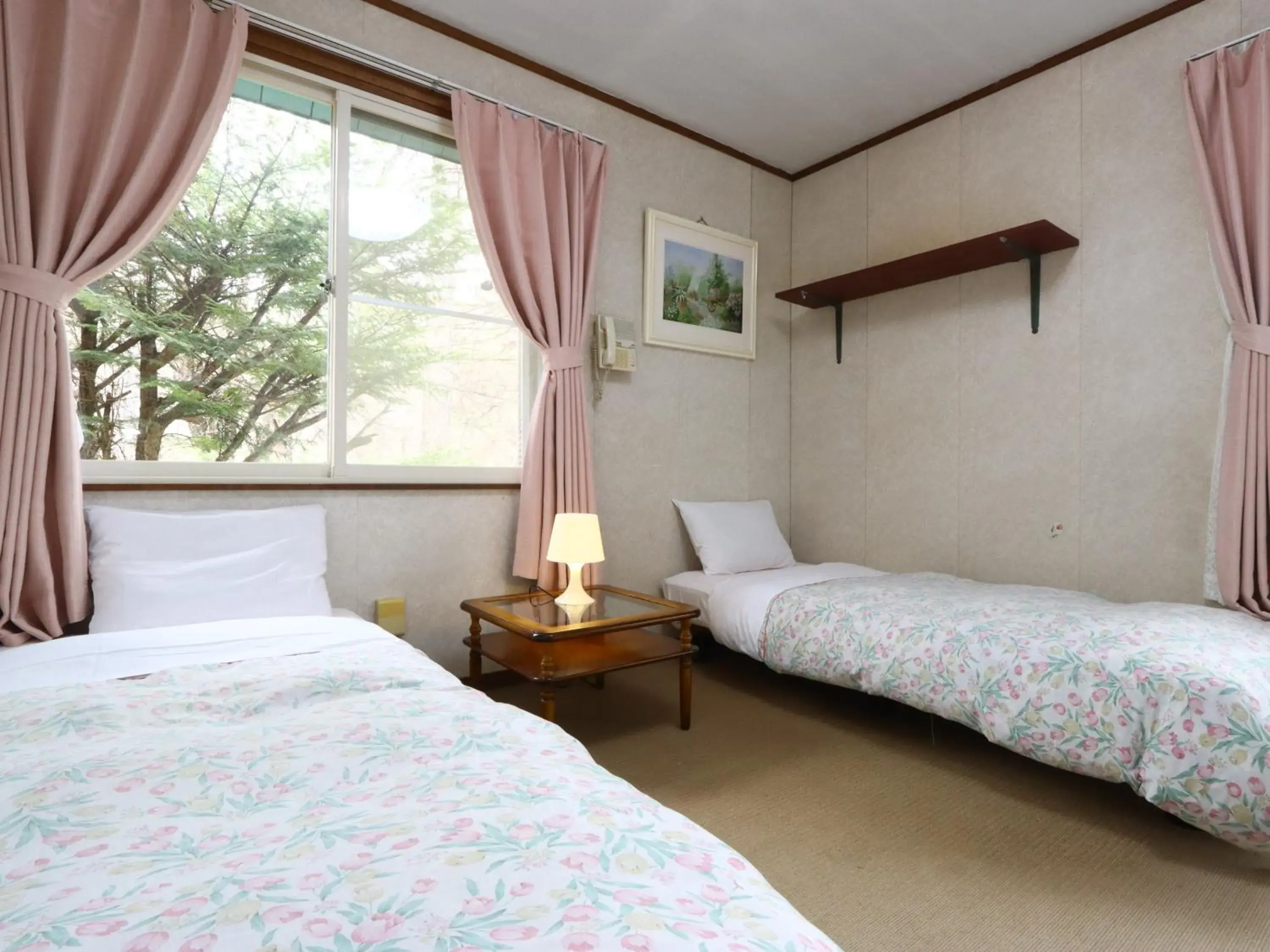 Photo of the whole room, Bed in Pension Peppermint House Photo of the whole room, Bed in Pension Peppermint House