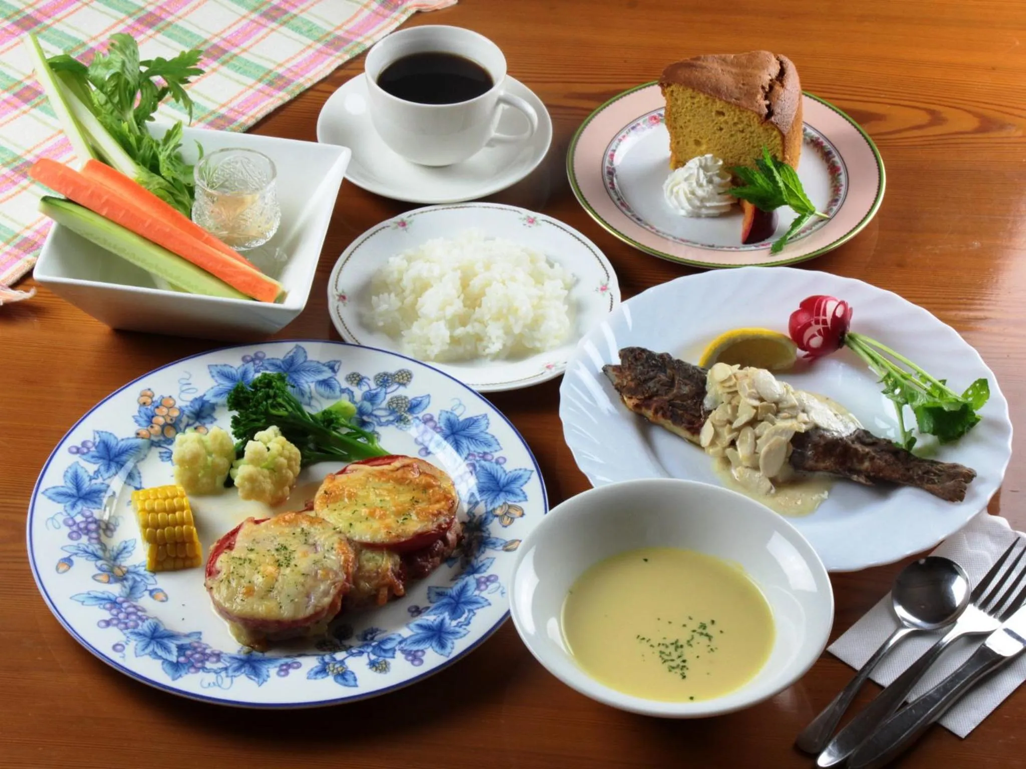 Dinner in Pension Peppermint House