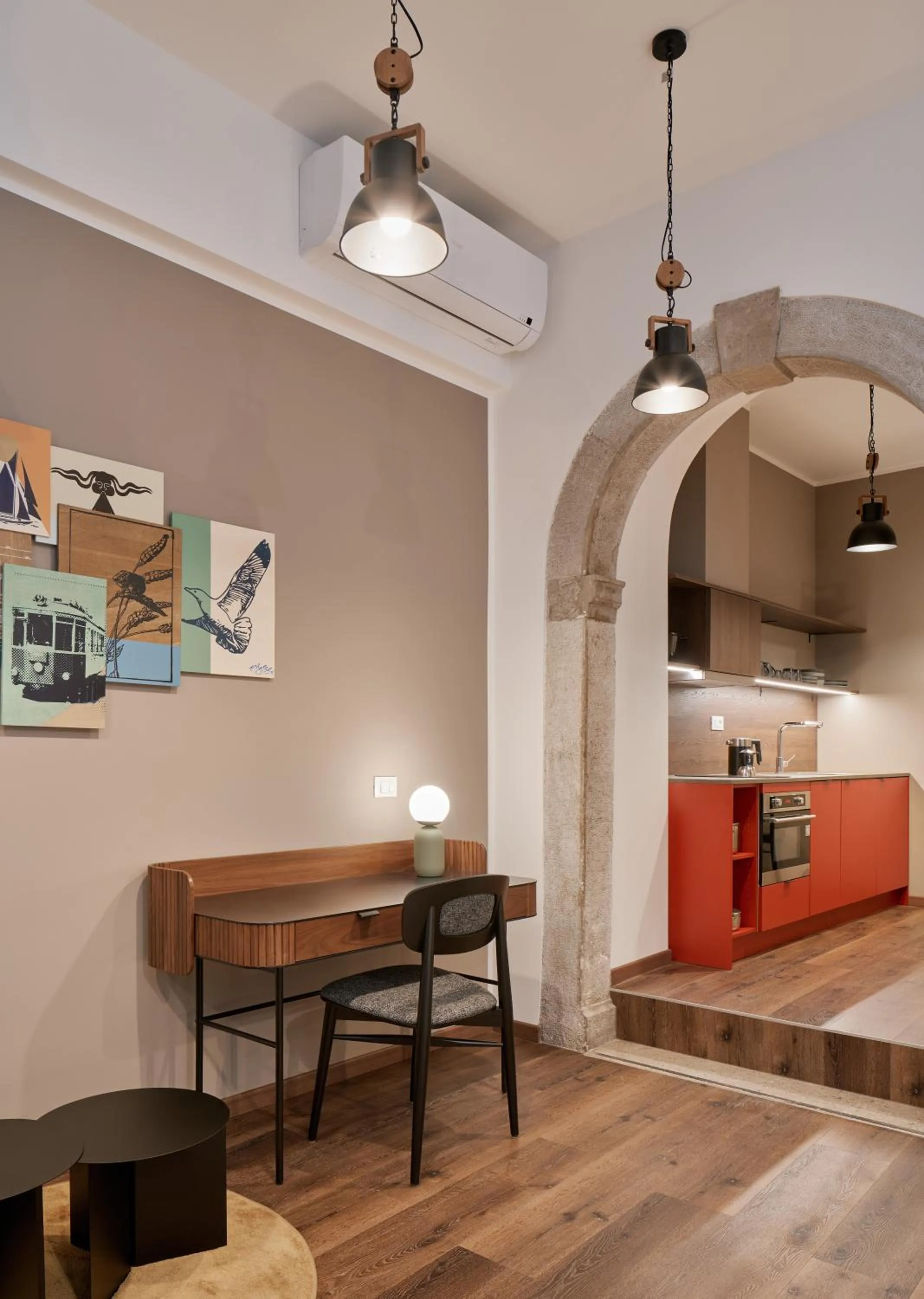 URBANAUTS STUDIOS Minelli