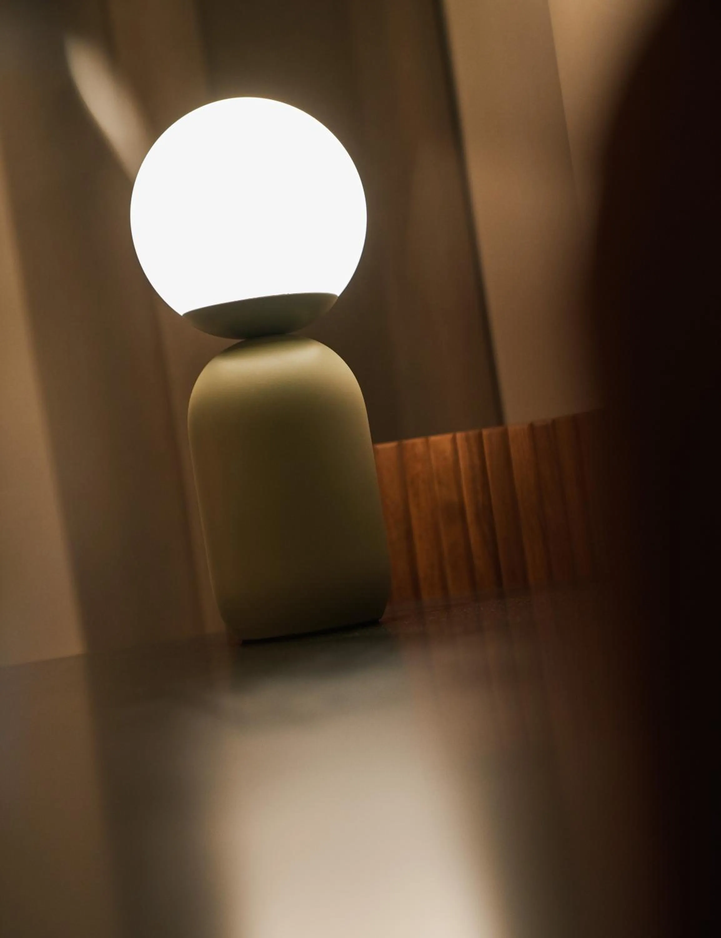 URBANAUTS STUDIOS Minelli