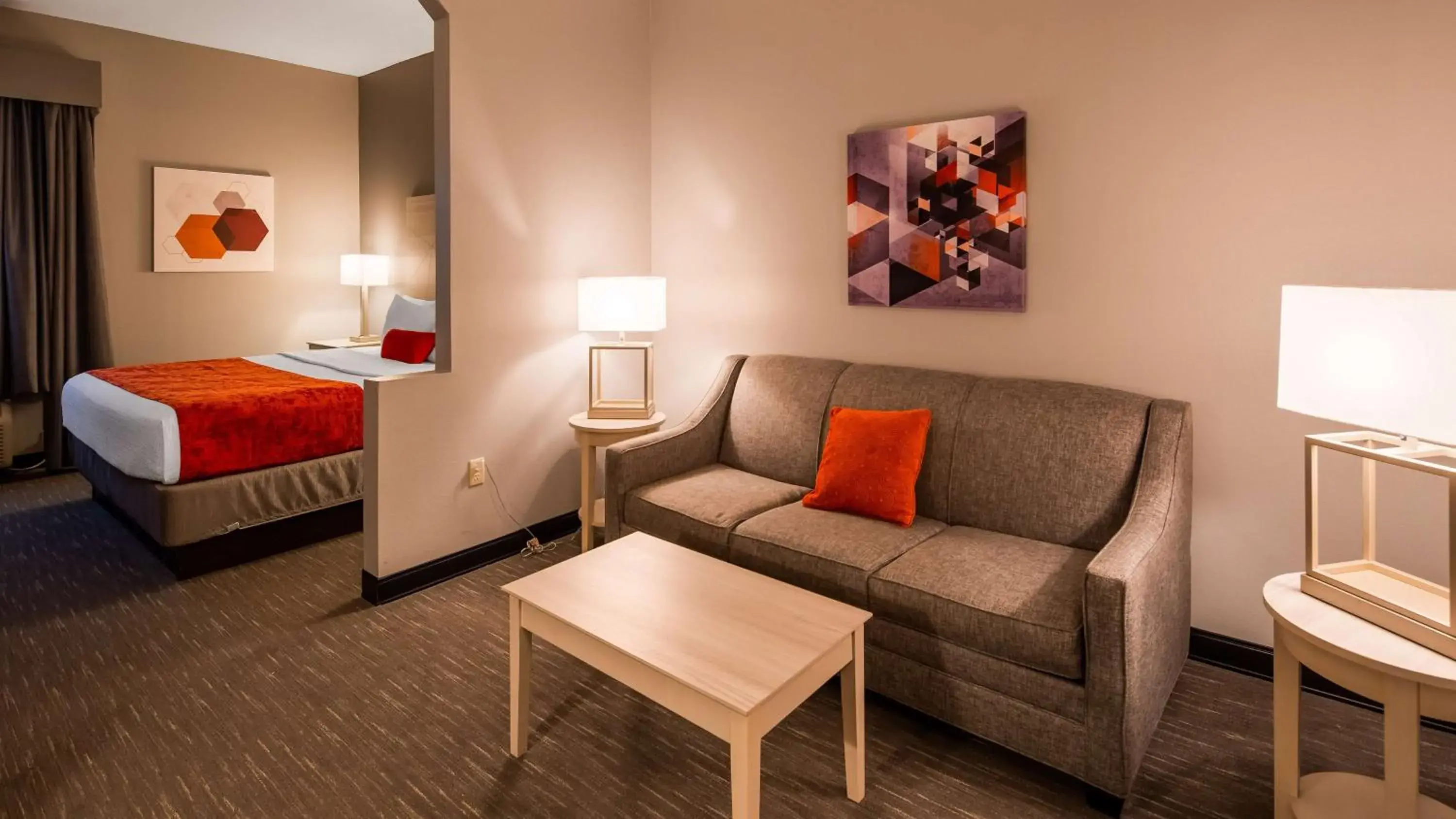 King Suite with Sofa Bed in Best Western Plus New Cumberland King Suite with Sofa Bed in Best Western Plus New Cumberland