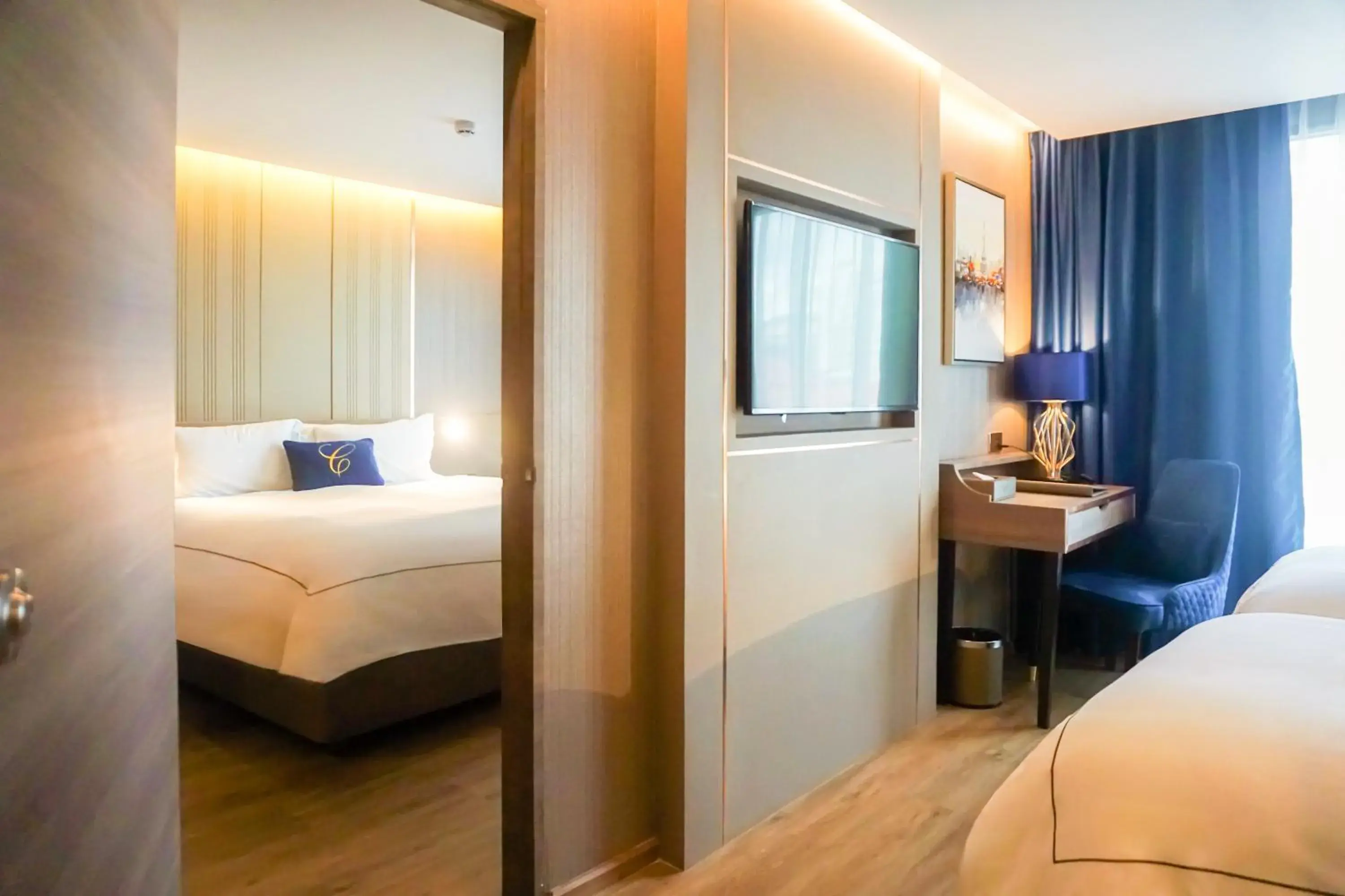 Communal lounge/ TV room, Bed in GLOW Sukhumvit 5 Communal lounge/ TV room, Bed in GLOW Sukhumvit 5