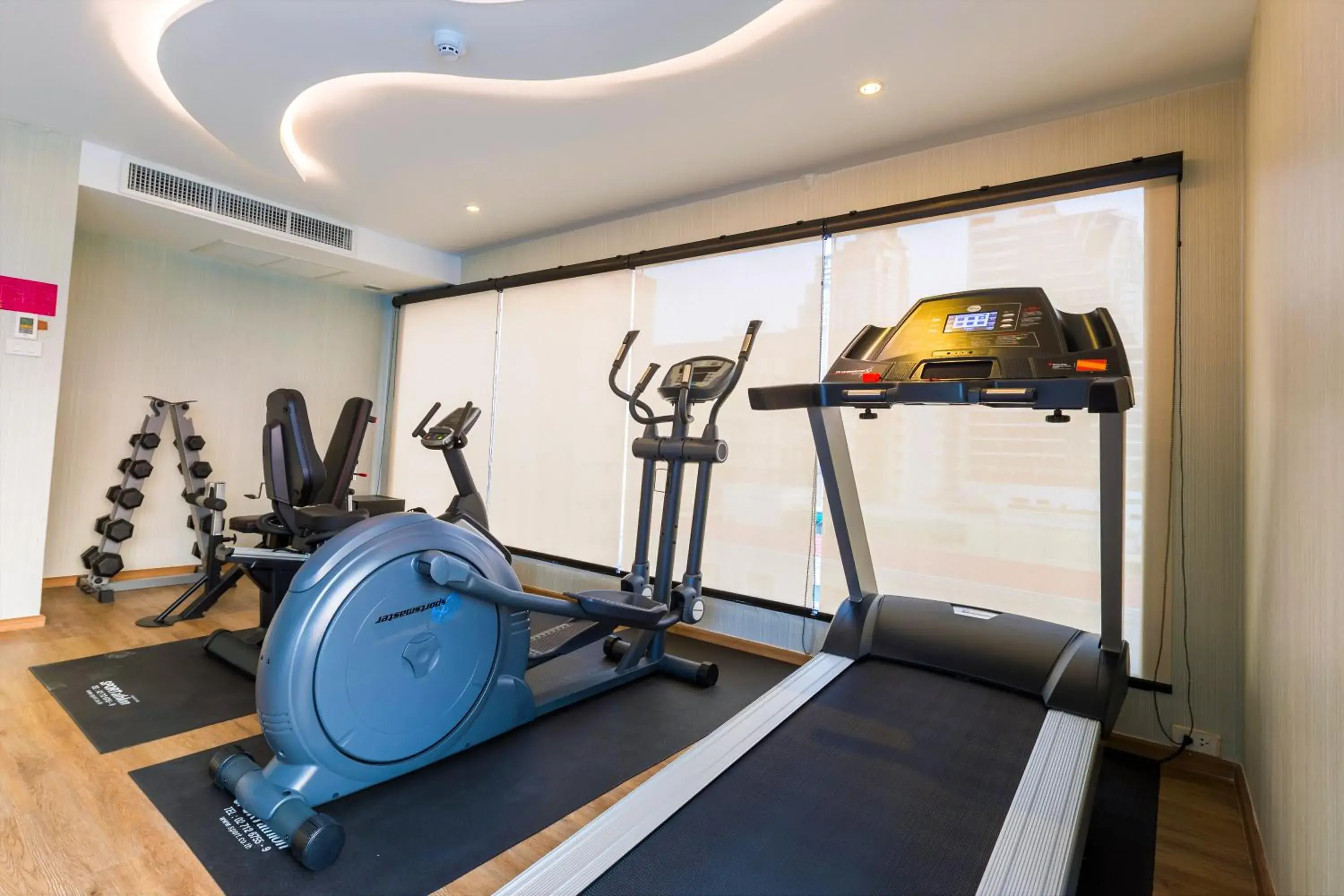 Fitness centre/facilities in GLOW Sukhumvit 5 Fitness centre/facilities in GLOW Sukhumvit 5