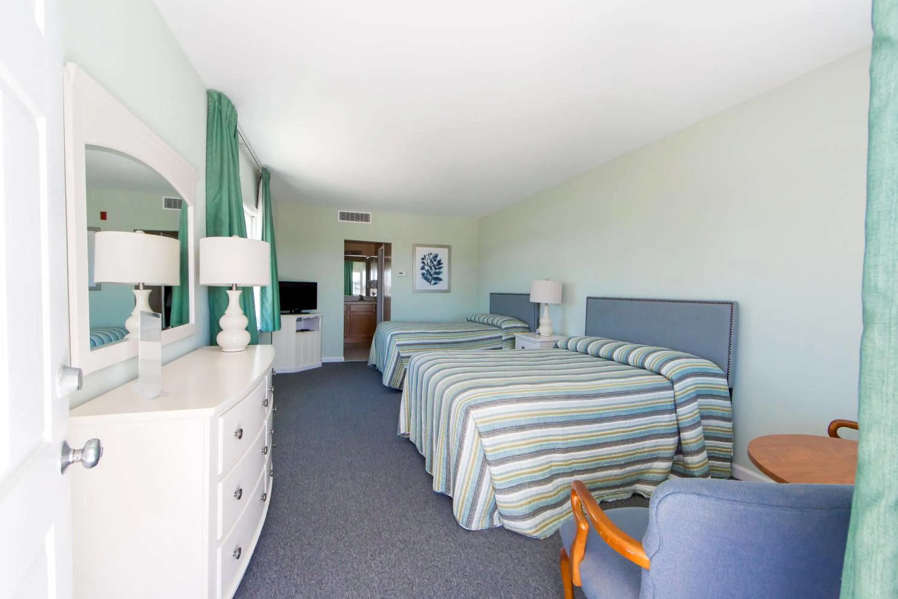 Bed in The Heritage Inn