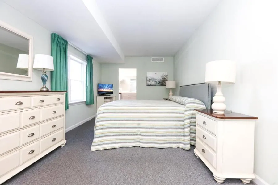 Bed in The Heritage Inn