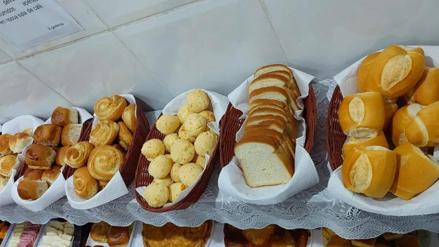 Buffet breakfast in Pousada Ouro Preto