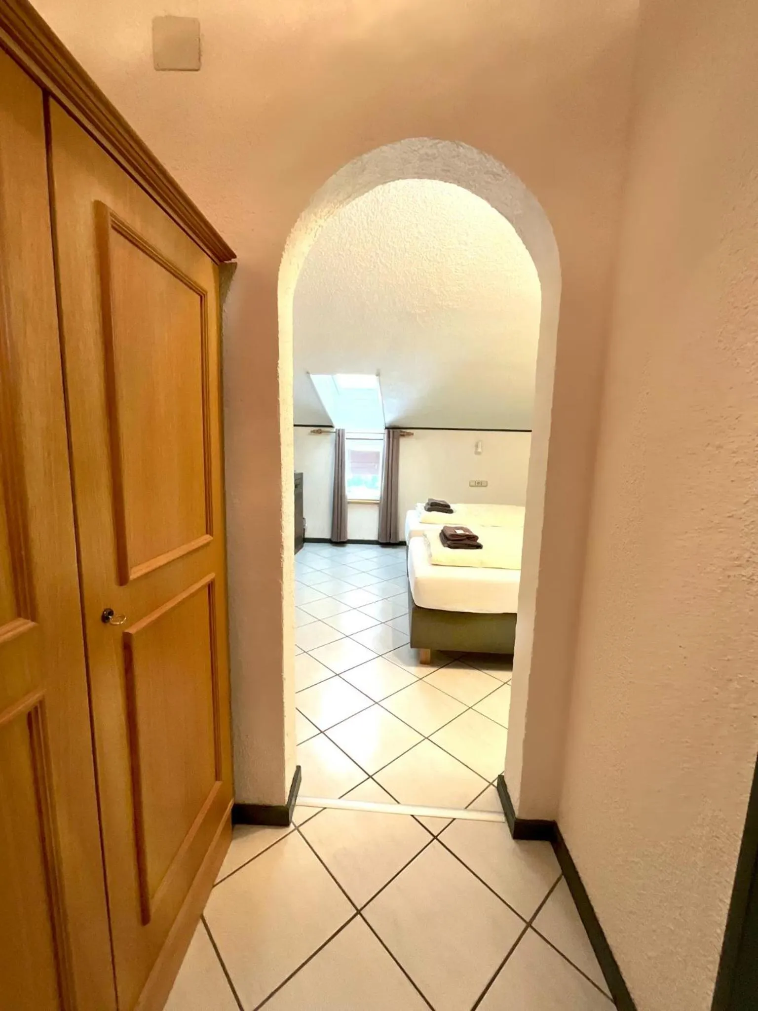 Bedroom, Bed in Hotel Wildrose