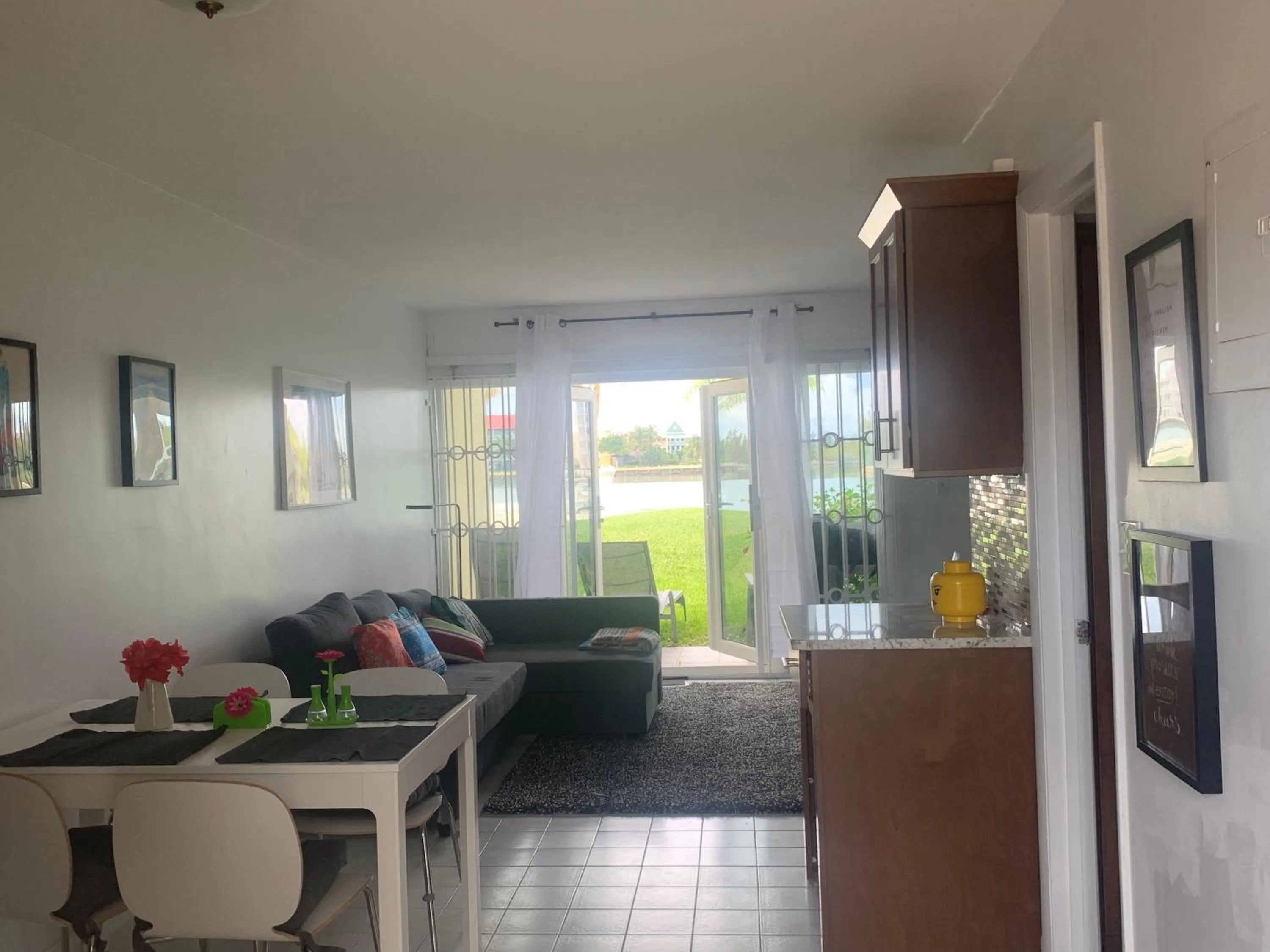 Living room in Obera Beach #105