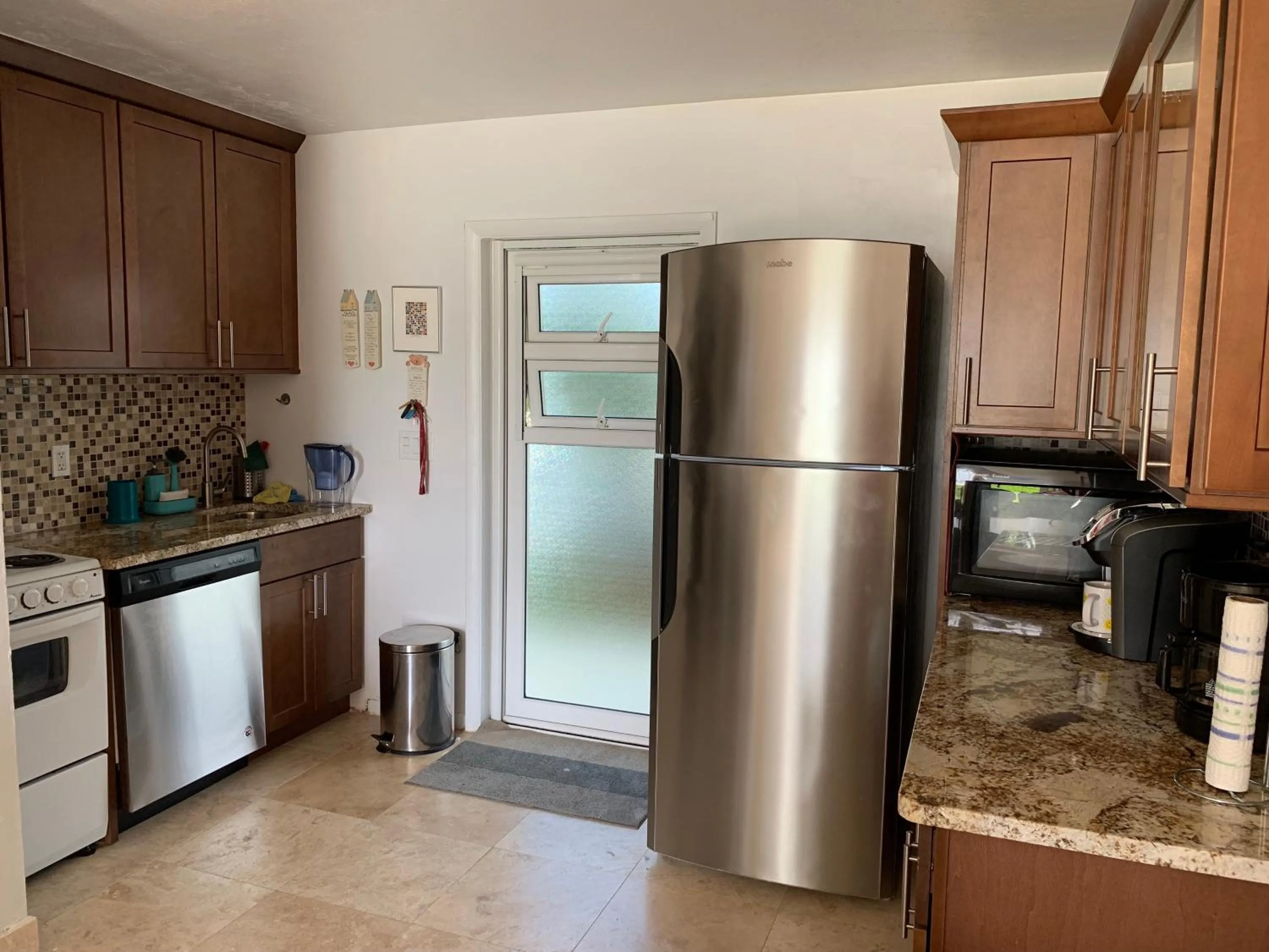 Kitchen or kitchenette in Obera Beach #105