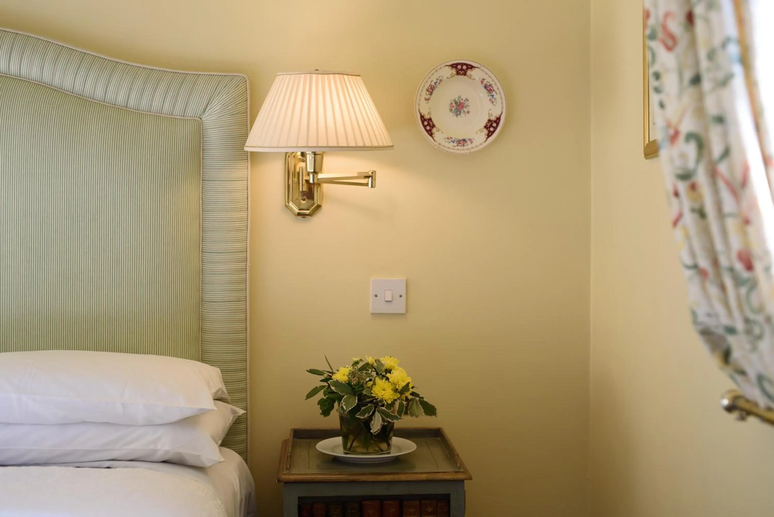 Bedroom, Bed in Aherne's Townhouse Hotel and Seafood Restaurant
