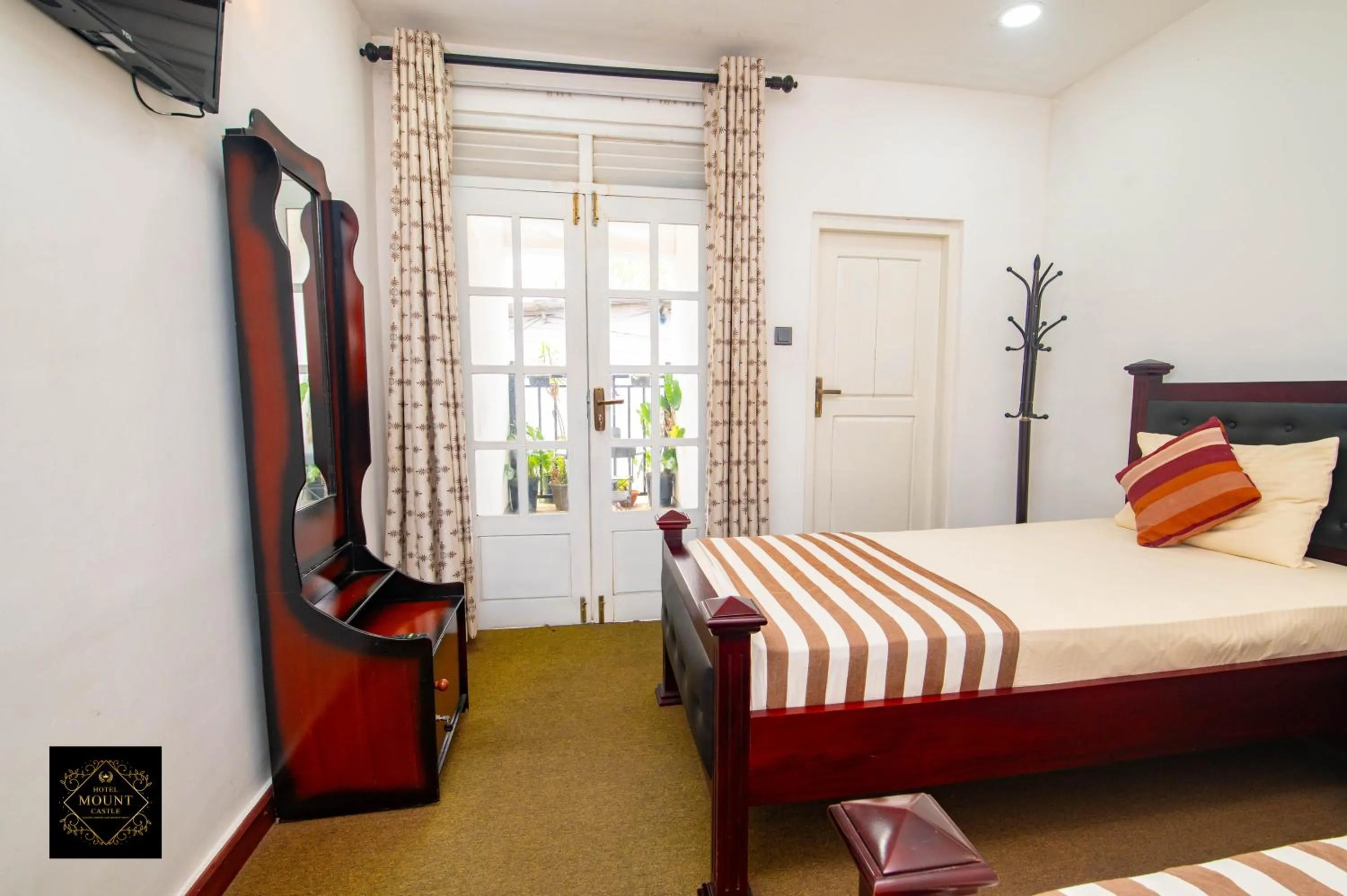 Bed in Hotel Mount Castle