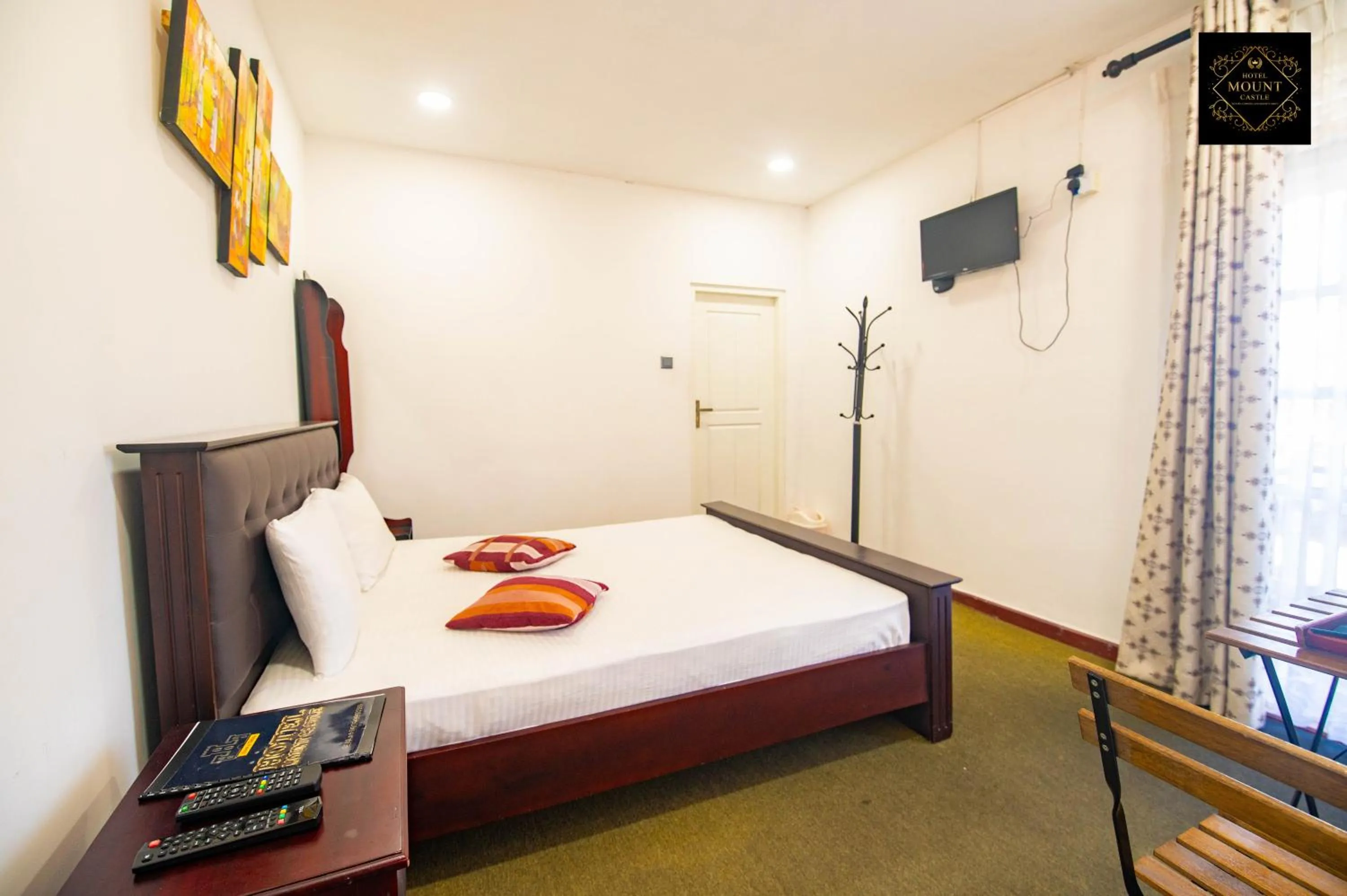 Bed in Hotel Mount Castle