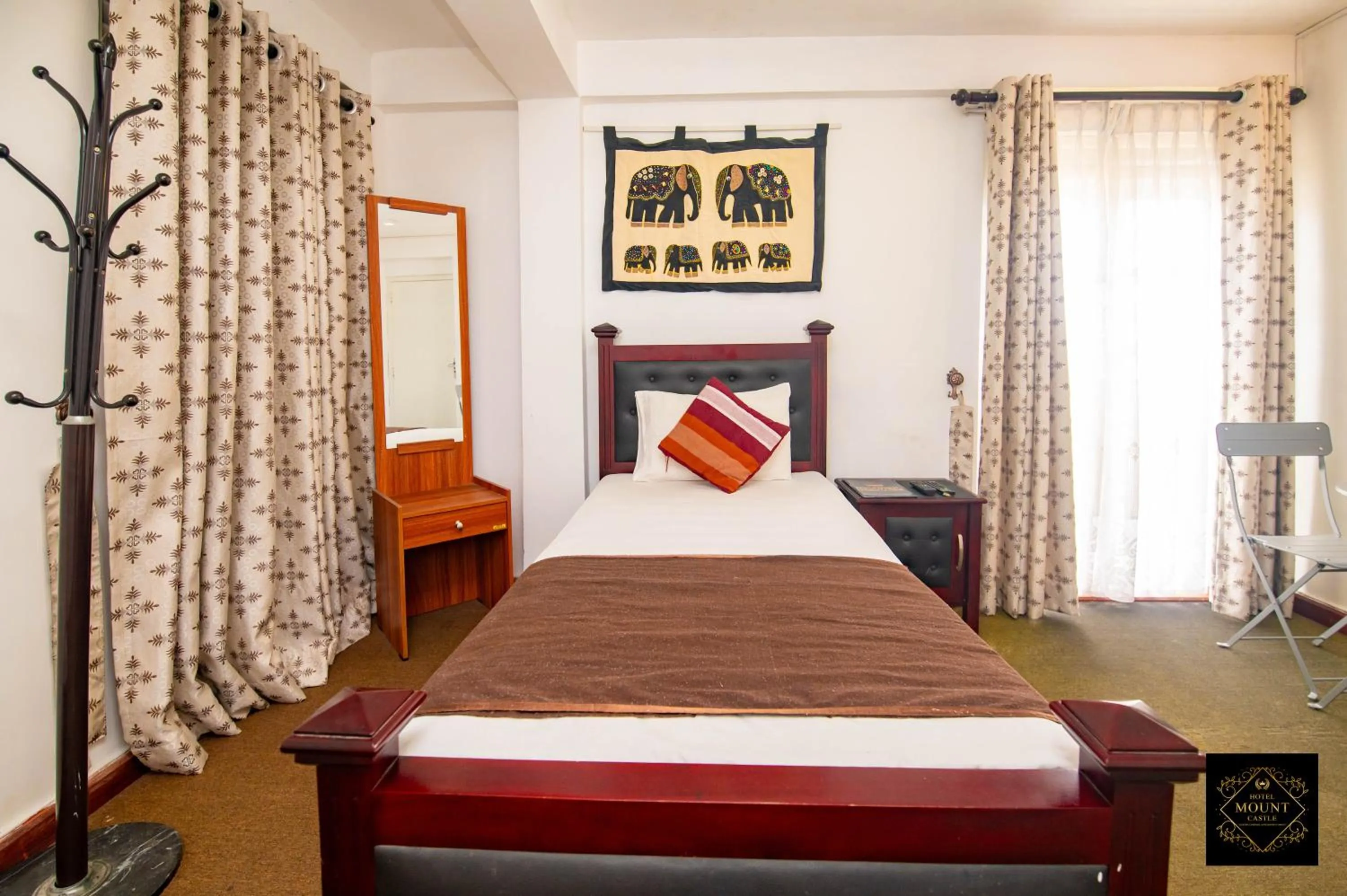 Bed in Hotel Mount Castle