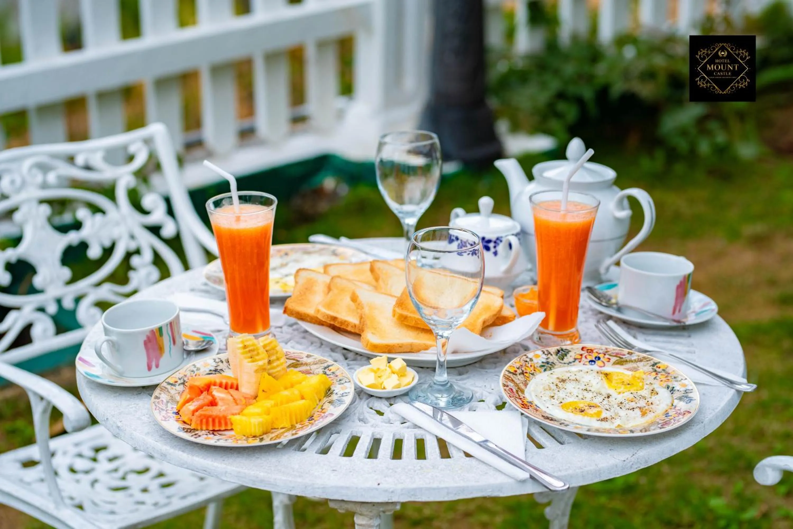 Garden in Hotel Mount Castle