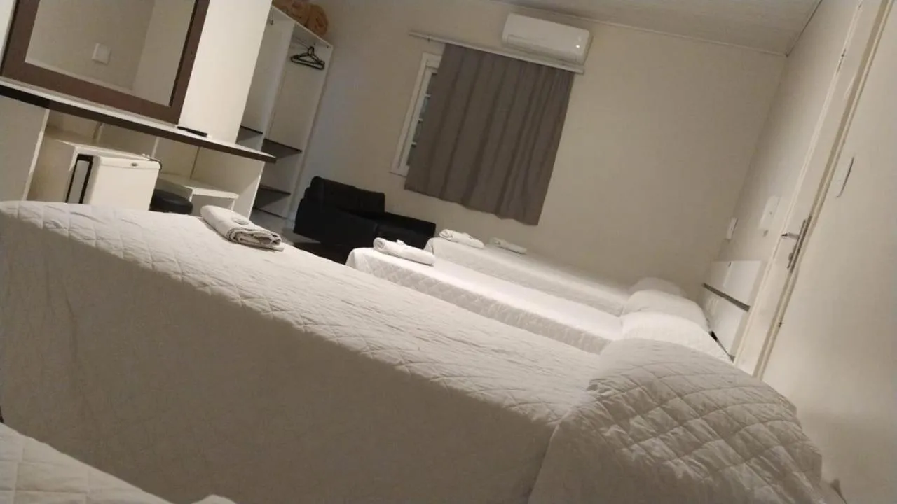 Bed in Hotel Elevado