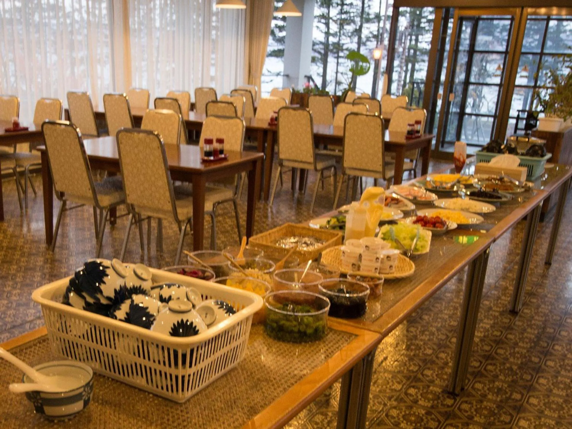 Buffet breakfast in Hotel Nakanoshima