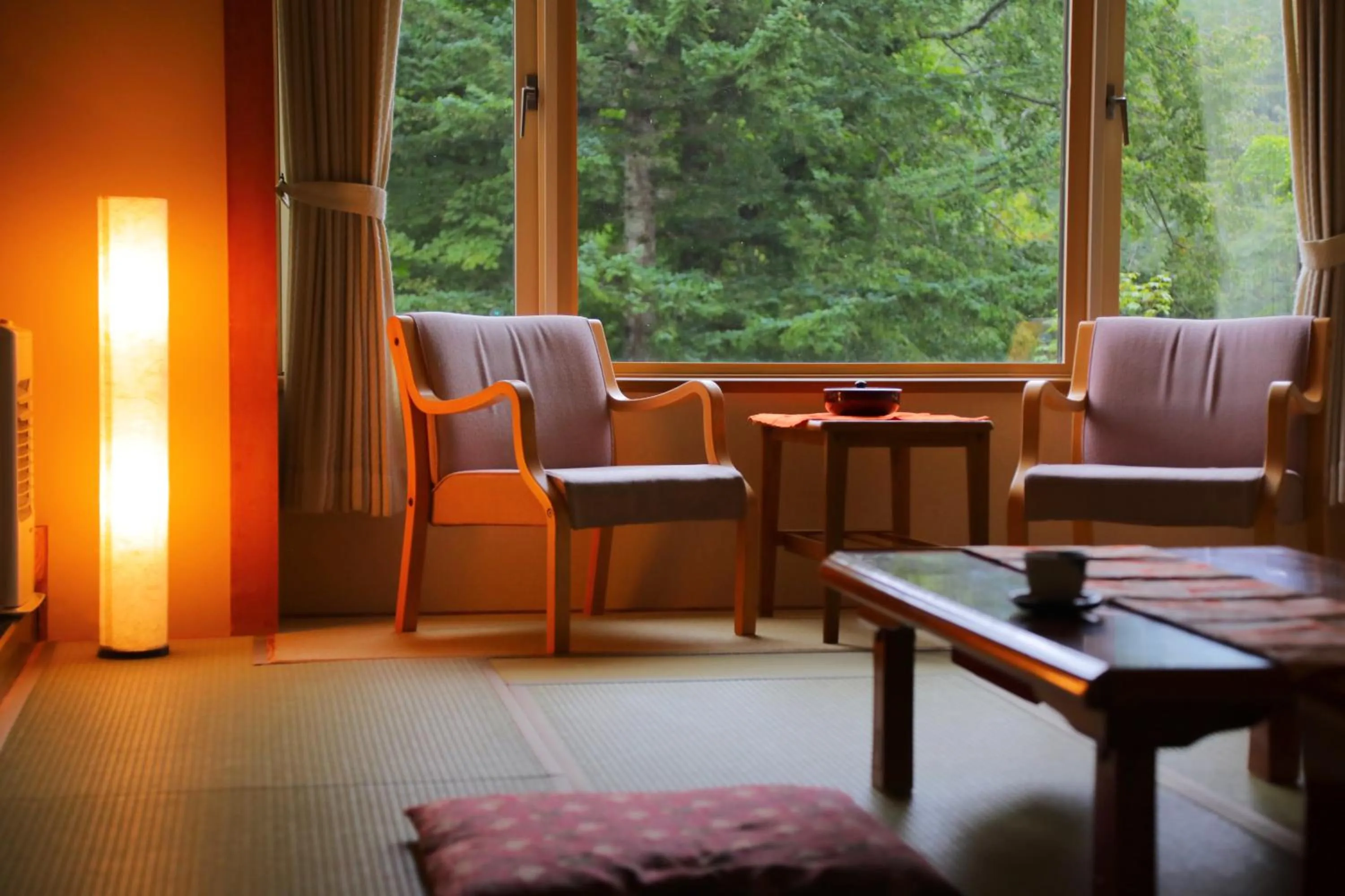 Photo of the whole room in Sanseikan