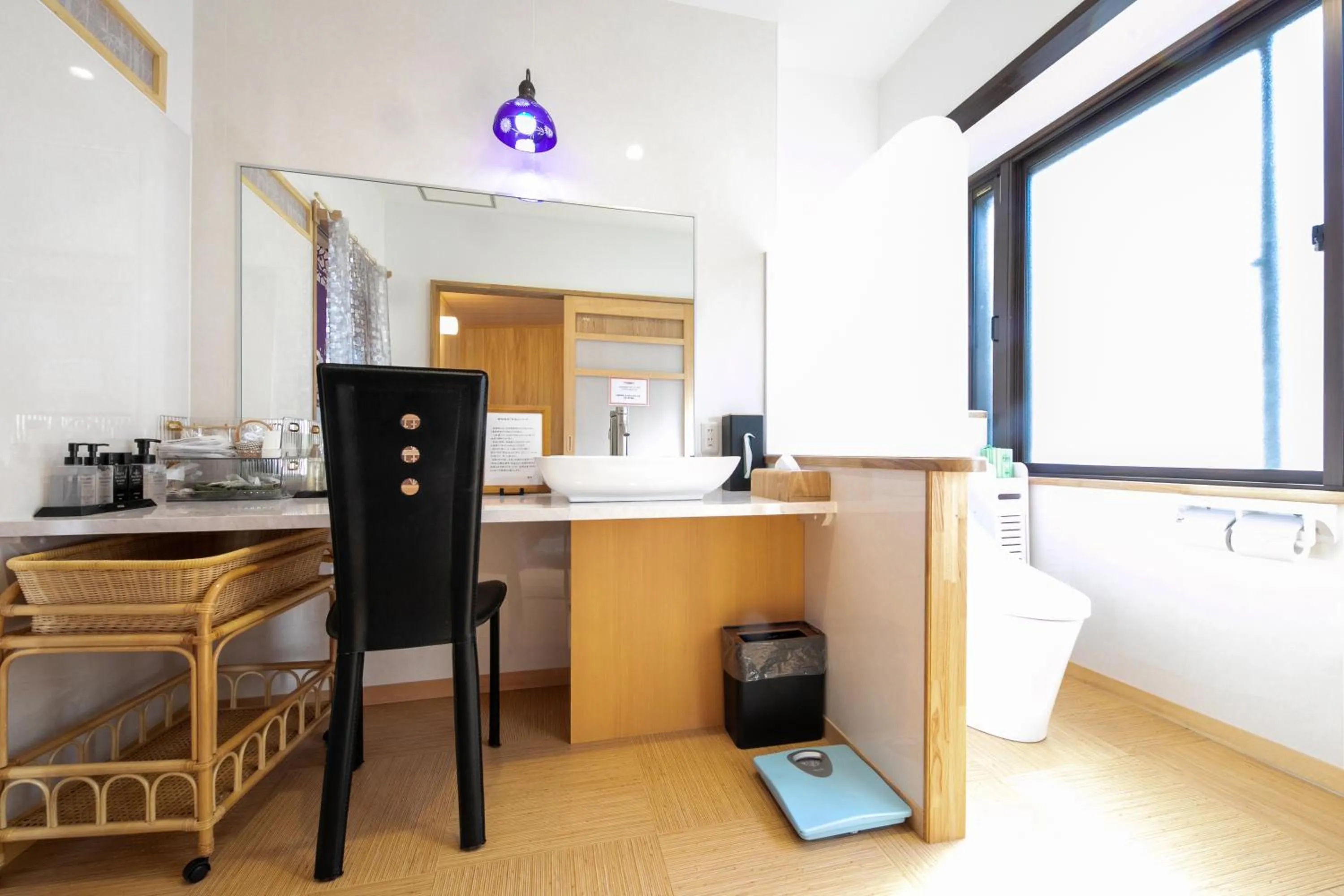 Hot Spring Bath, Bed in Wakamatsuya