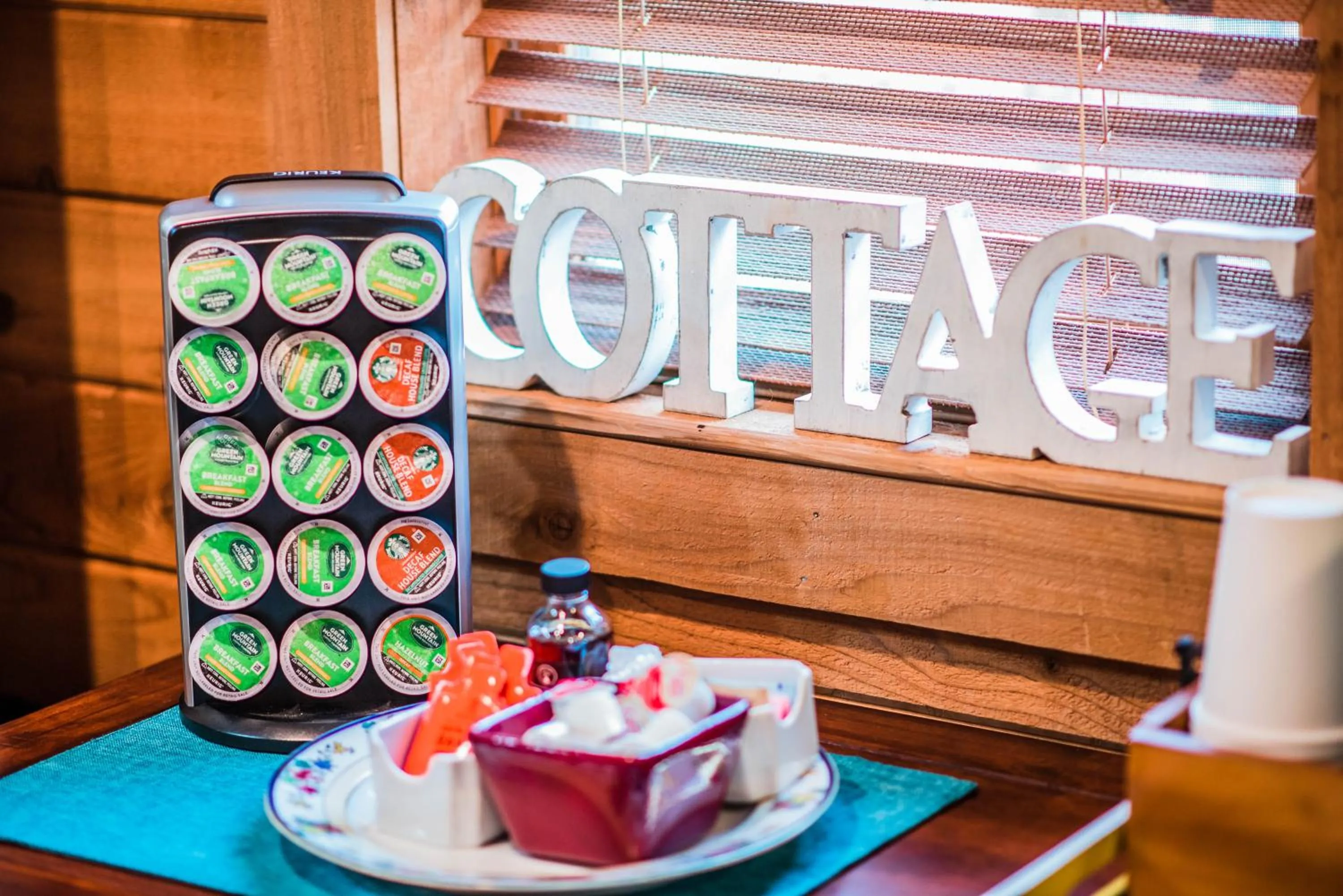 Food and drinks in The Claiborne Bed and Breakfast