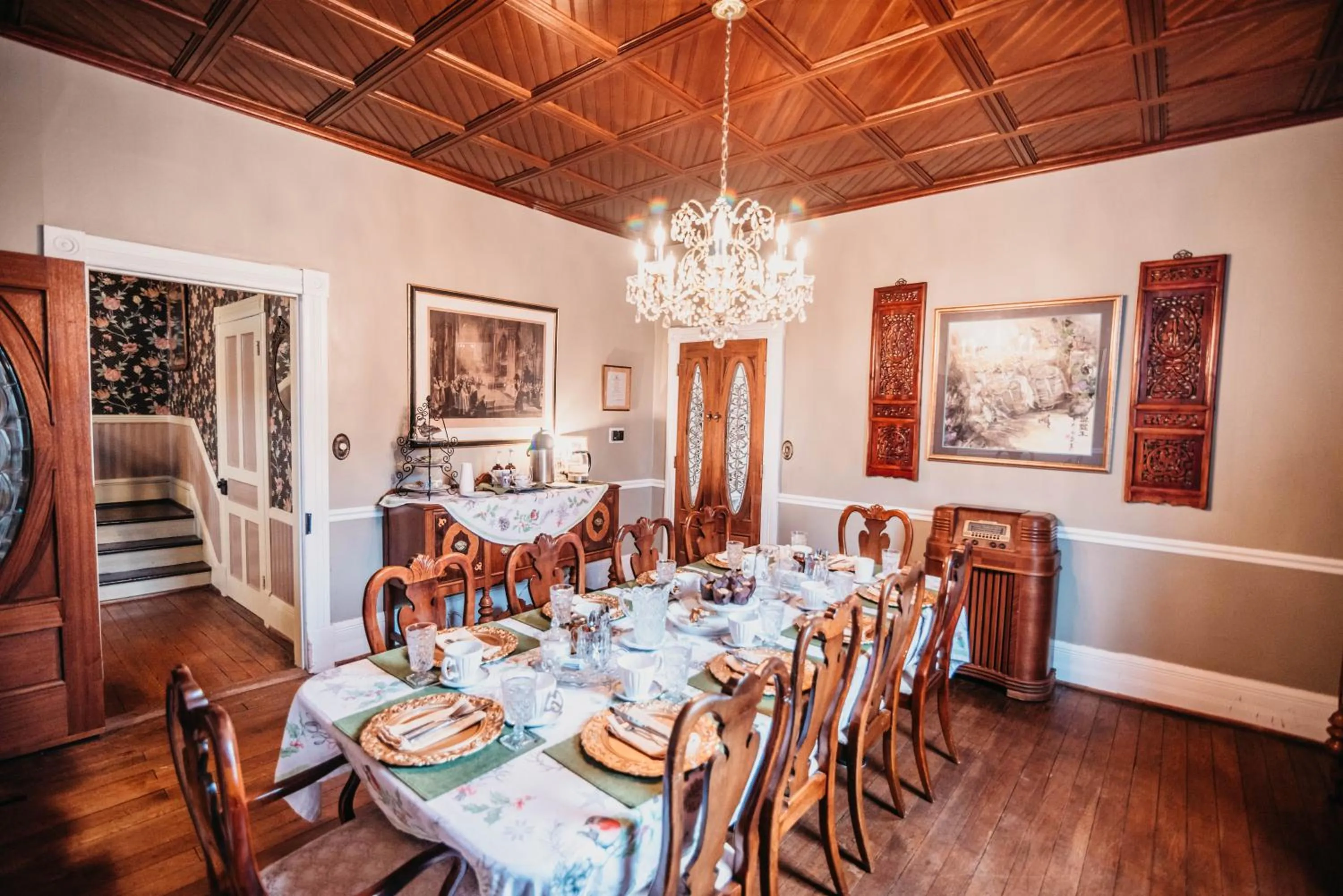 Dining area in The Claiborne Bed and Breakfast