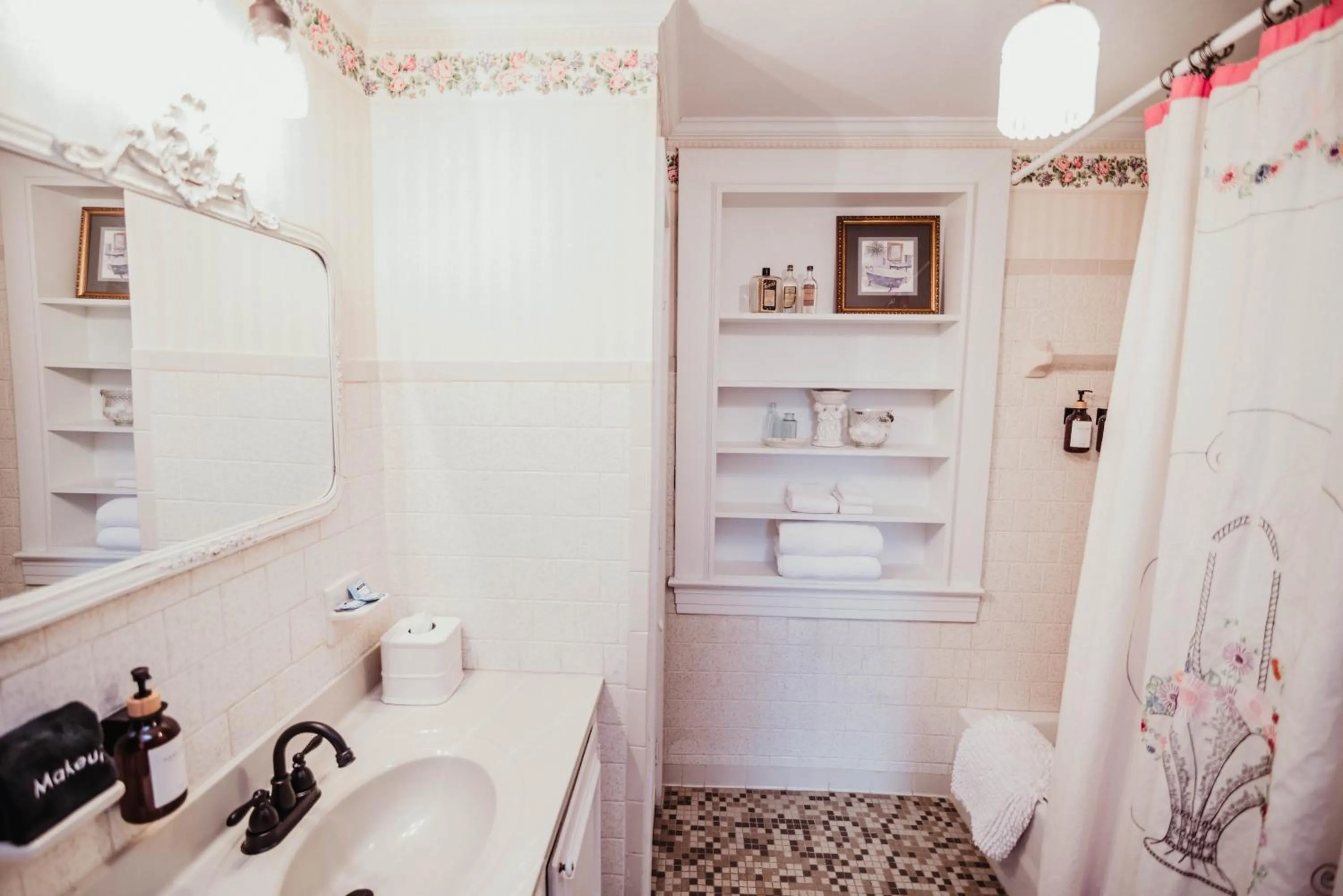 Bathroom in The Claiborne Bed and Breakfast