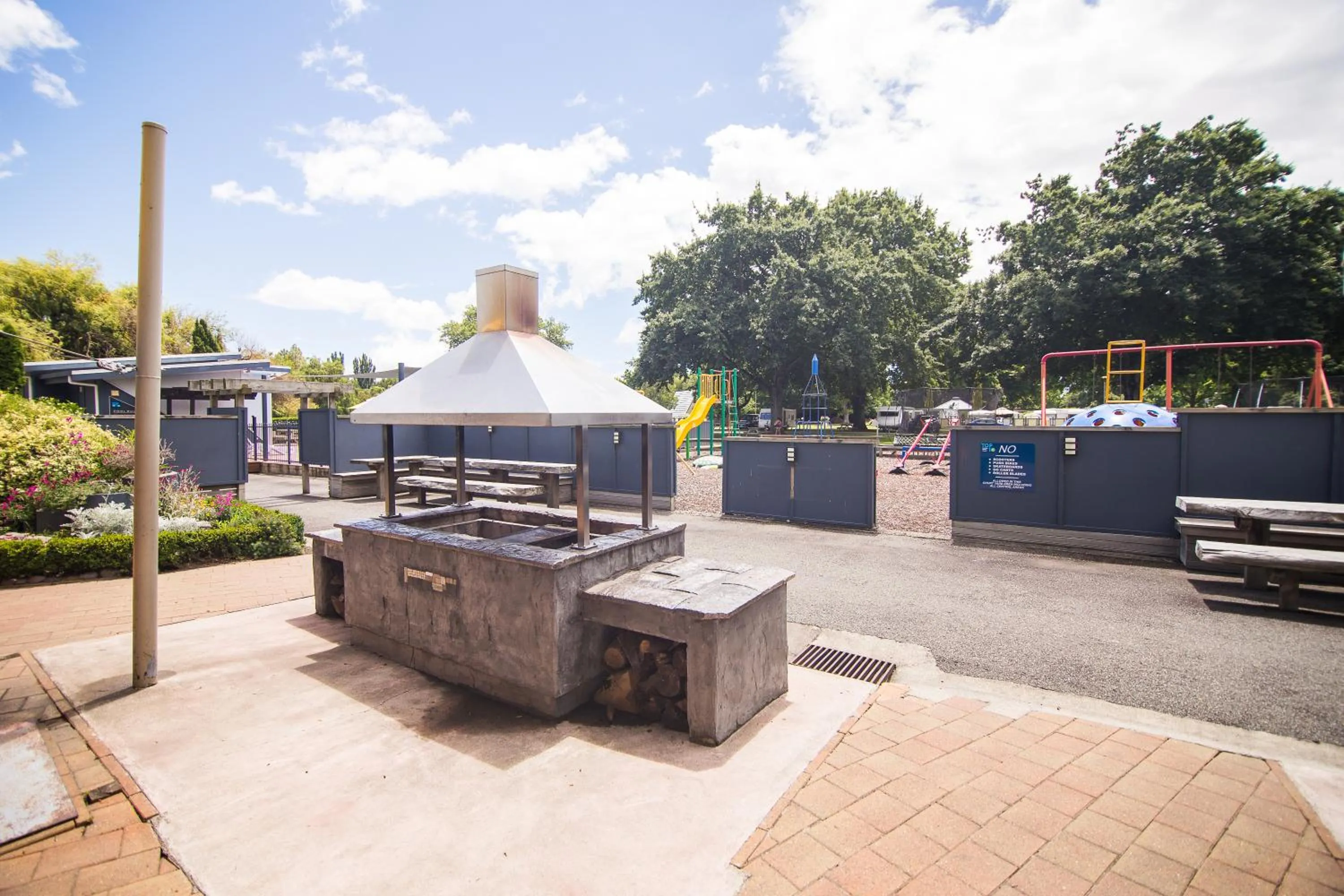BBQ facilities in Hastings TOP 10 Holiday Park