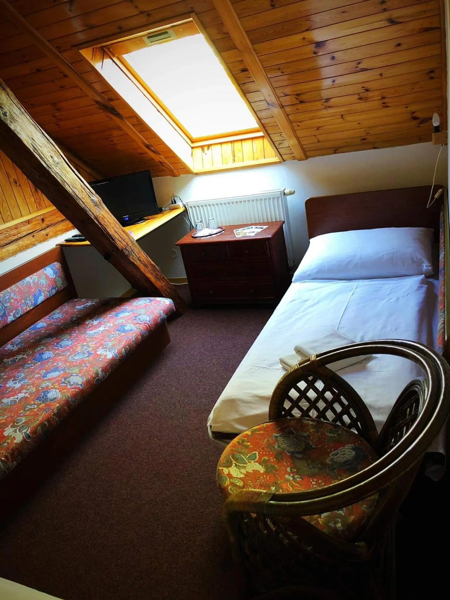 Photo of the whole room, Bed in Hostinec Selský dvůr