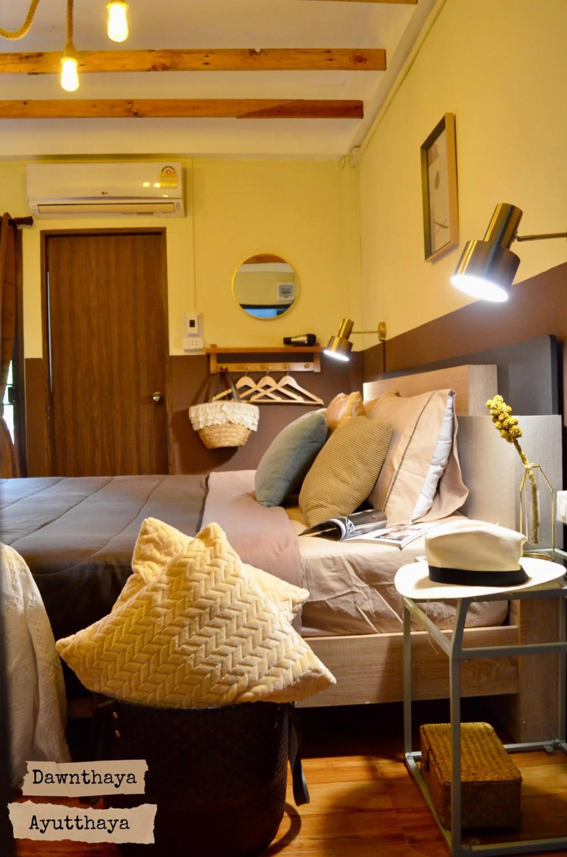 Bed in Dawnthaya Ayutthaya Art House บ้านดอนธยๅ อยุธยา