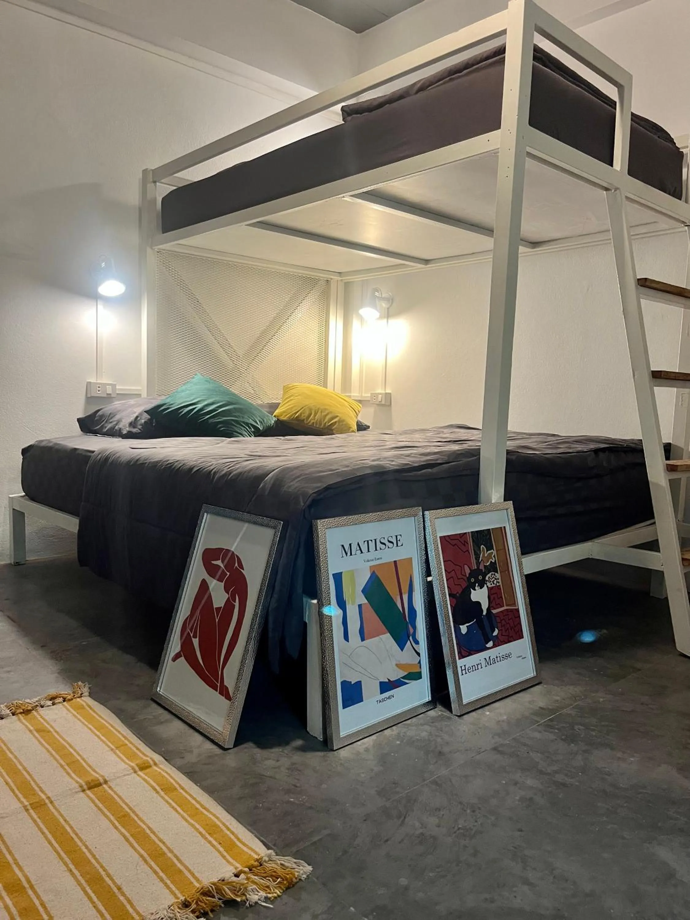 Bed in Dawnthaya Ayutthaya Art House บ้านดอนธยๅ อยุธยา