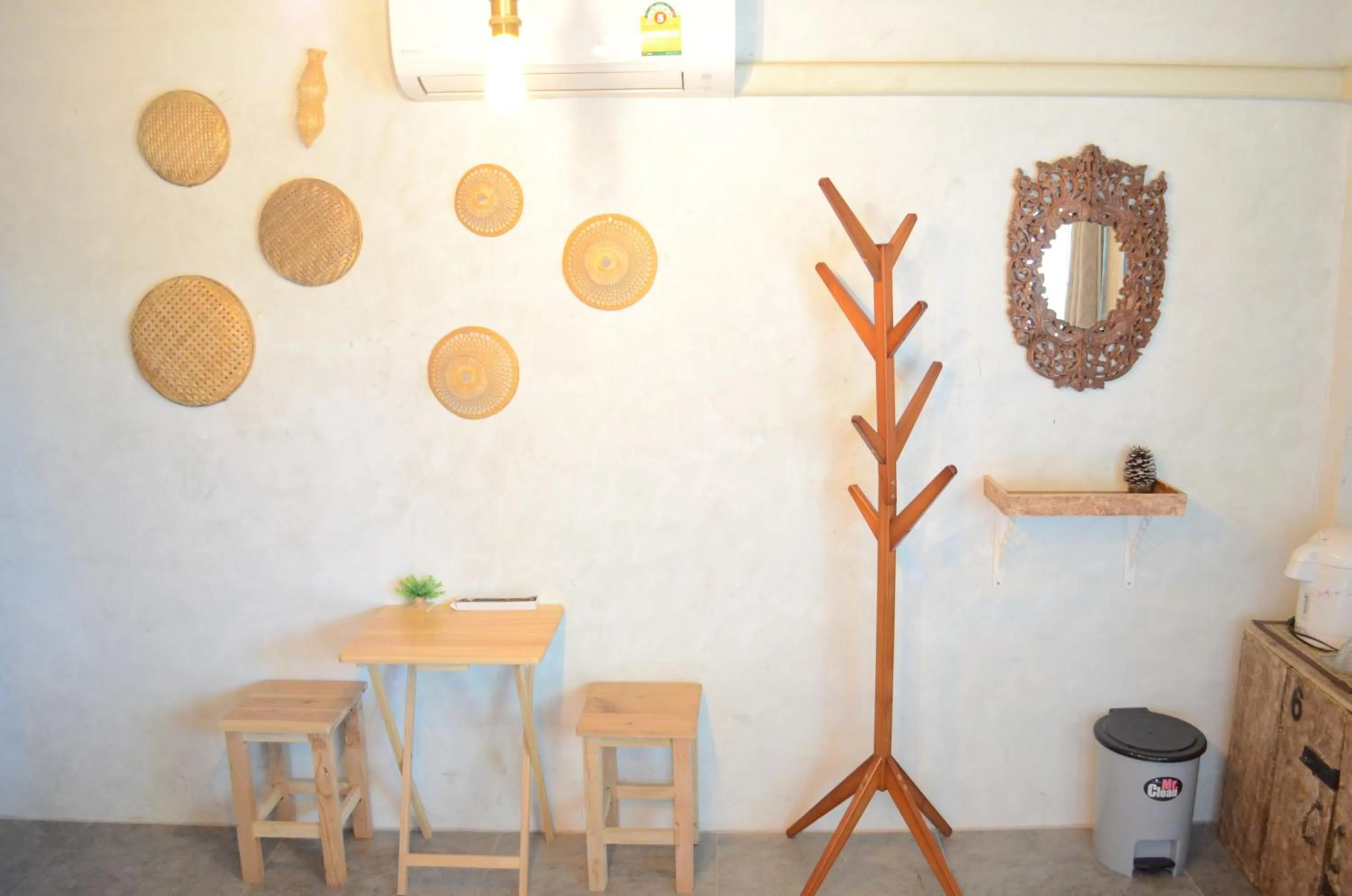 Dawnthaya Ayutthaya Art House บ้านดอนธยๅ อยุธยา