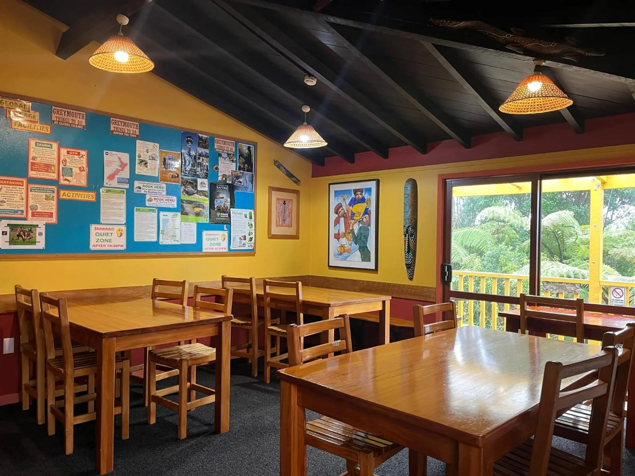 Dining area in Global Village Travellers Lodge