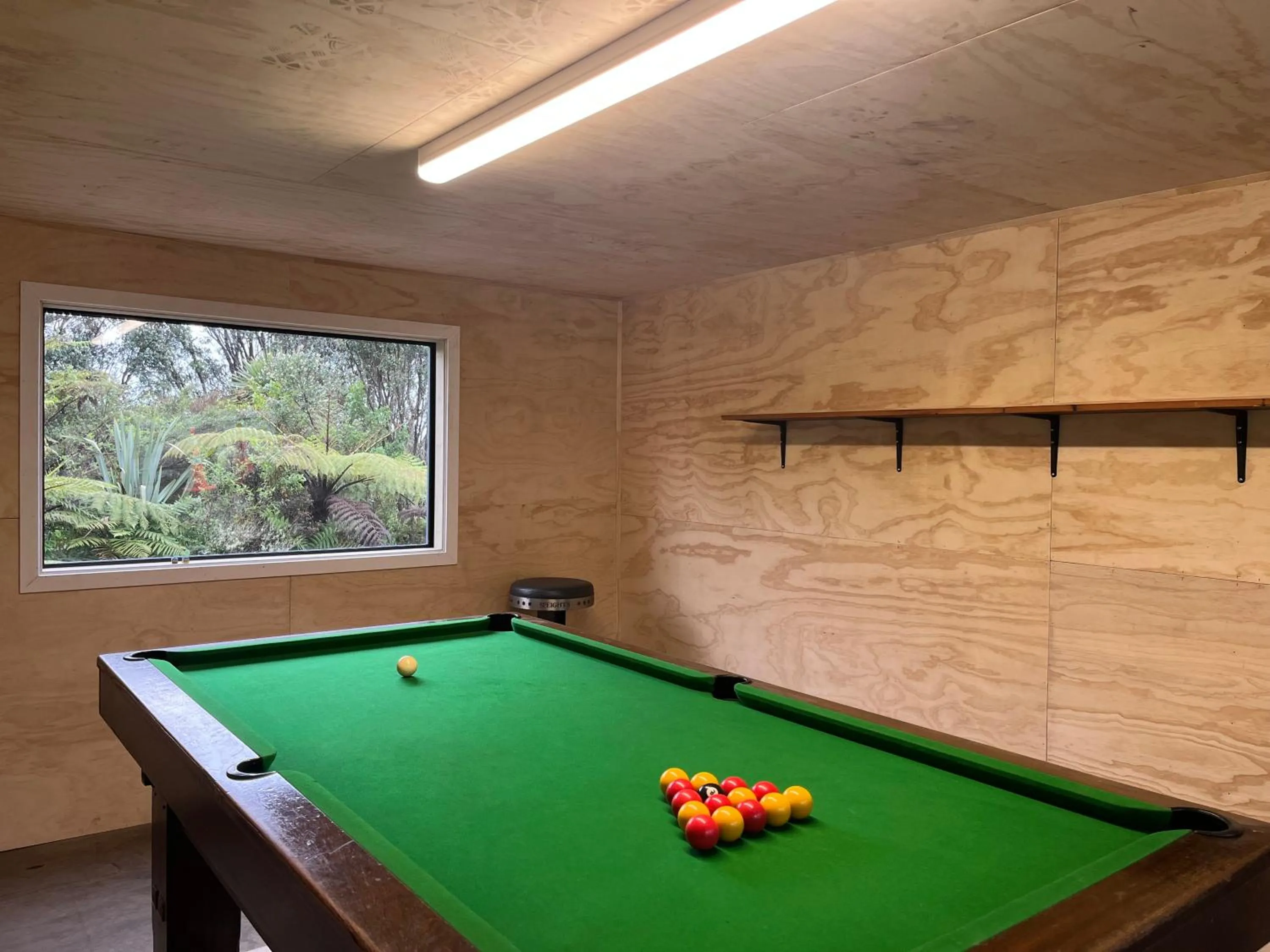 Billiard in Global Village Travellers Lodge