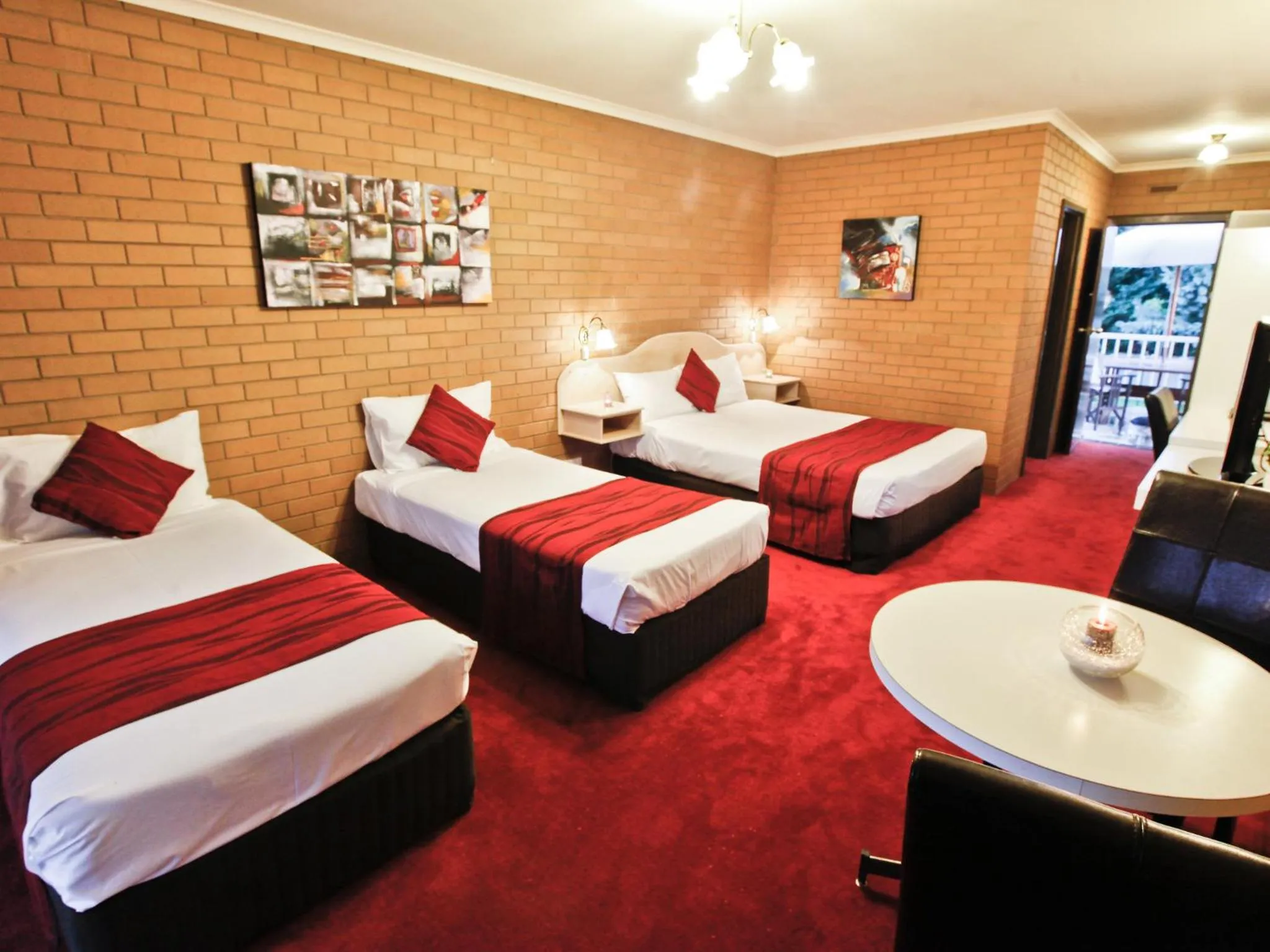 Bedroom, Bed in Mildura River City Motel