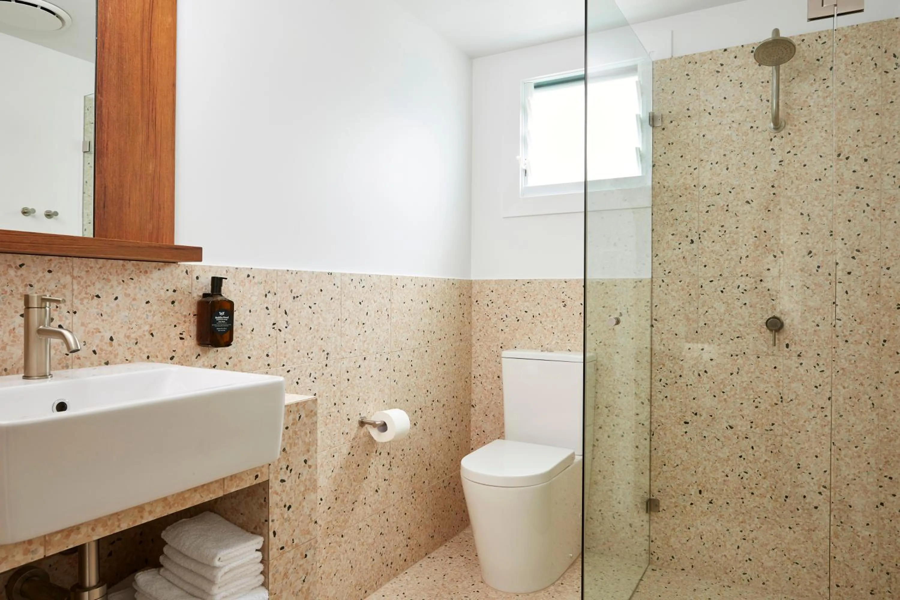 Bathroom in The Sails Motel Brunswick Heads