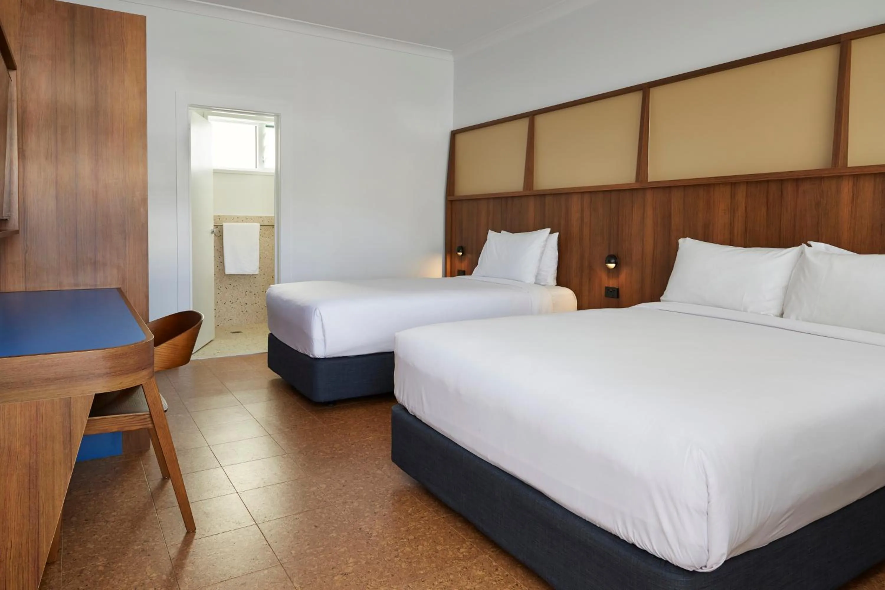 Photo of the whole room, Bed in The Sails Motel Brunswick Heads