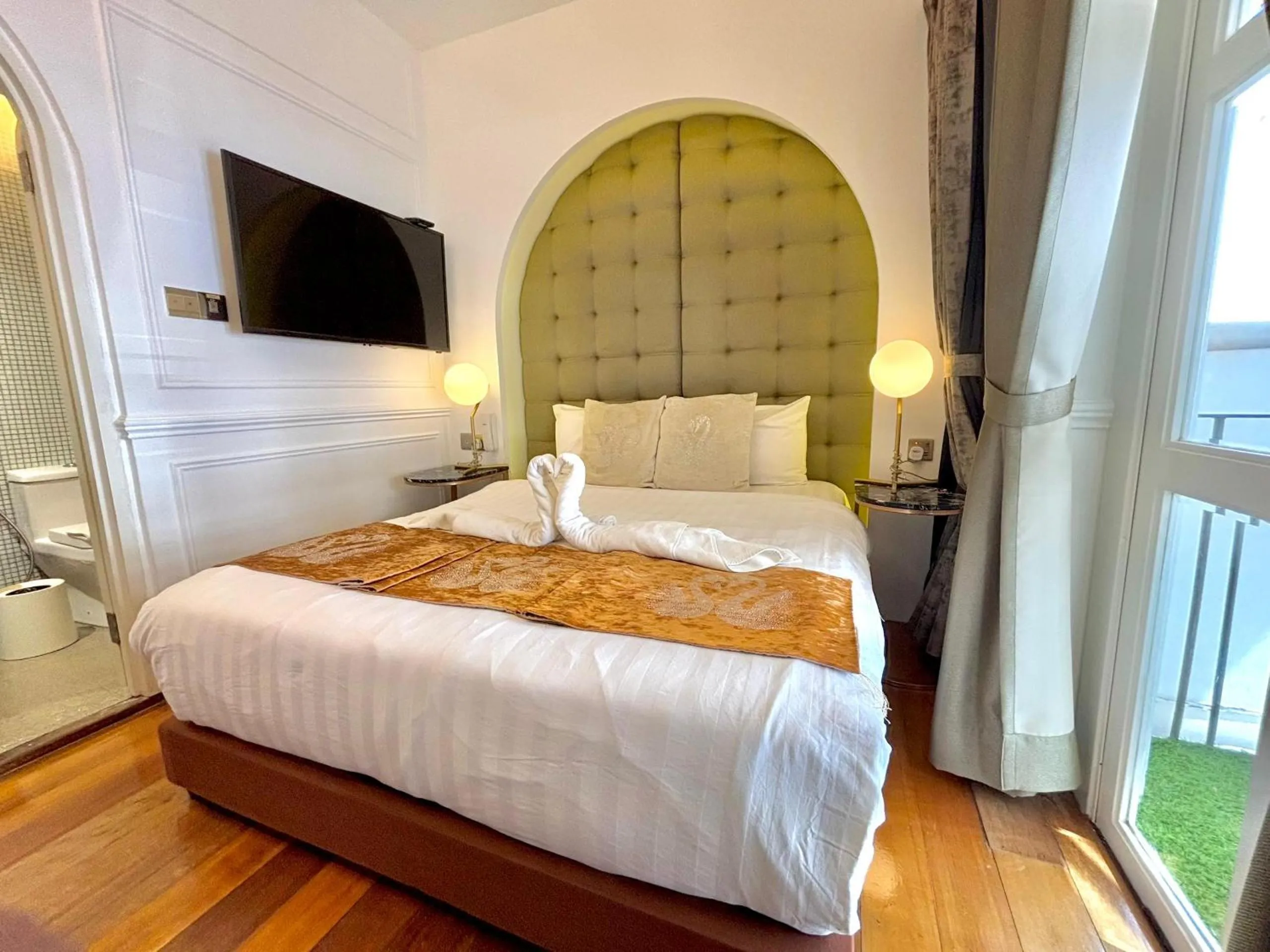 Bed in White Mansion Penang