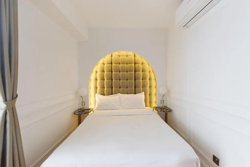 Bed in White Mansion Penang